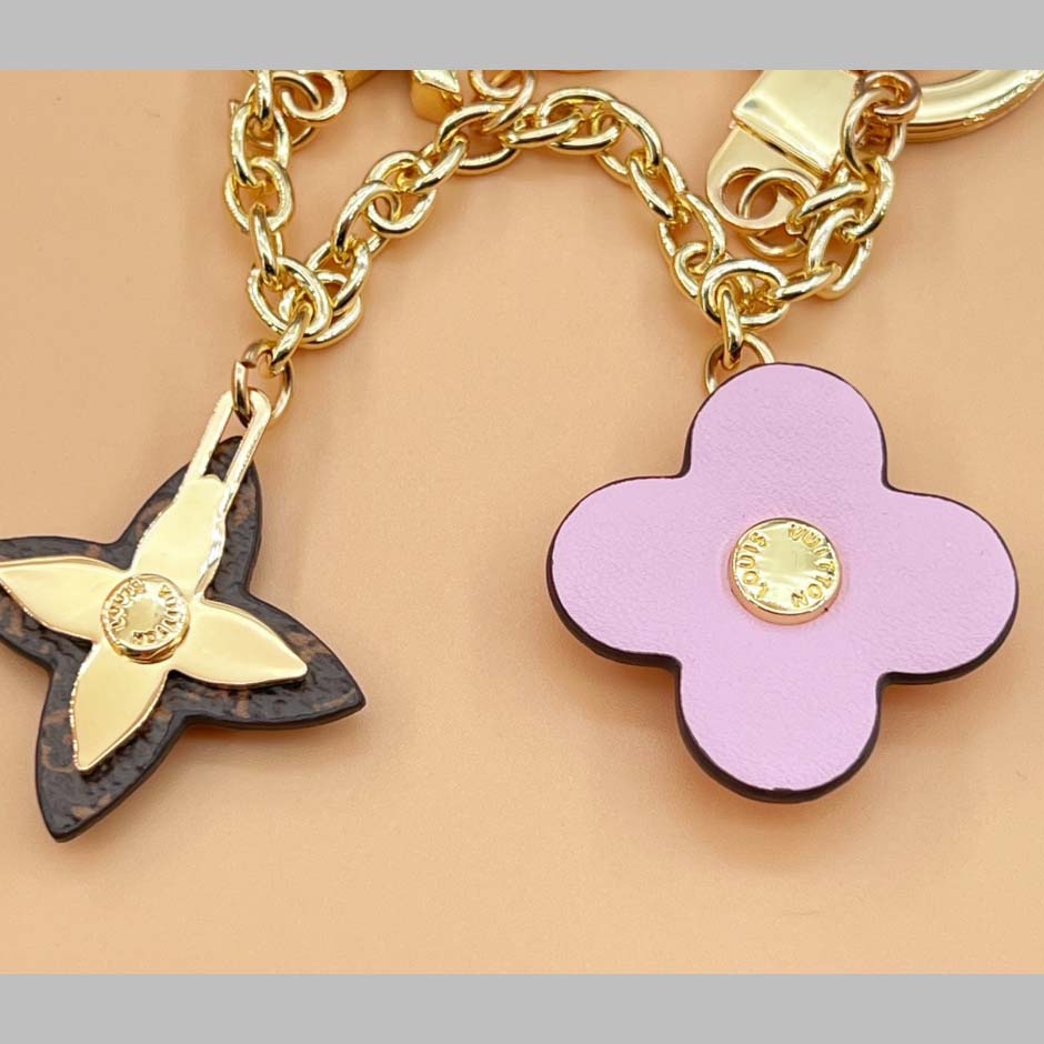 Louis Vuitton Blooming Flowers Chain Bag Charm   M01414 - EUR FASHION
