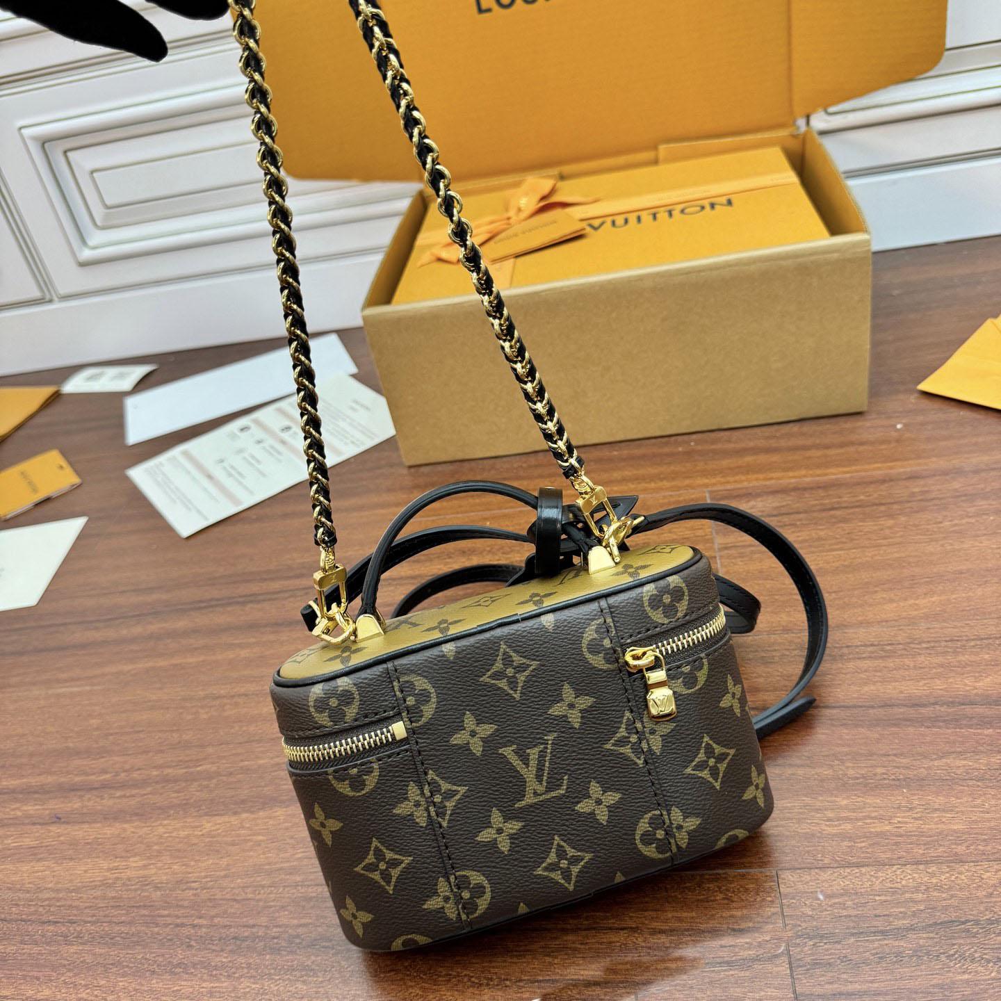 Louis Vuitton Vanity Chain Pouch    M47125 - EUR FASHION