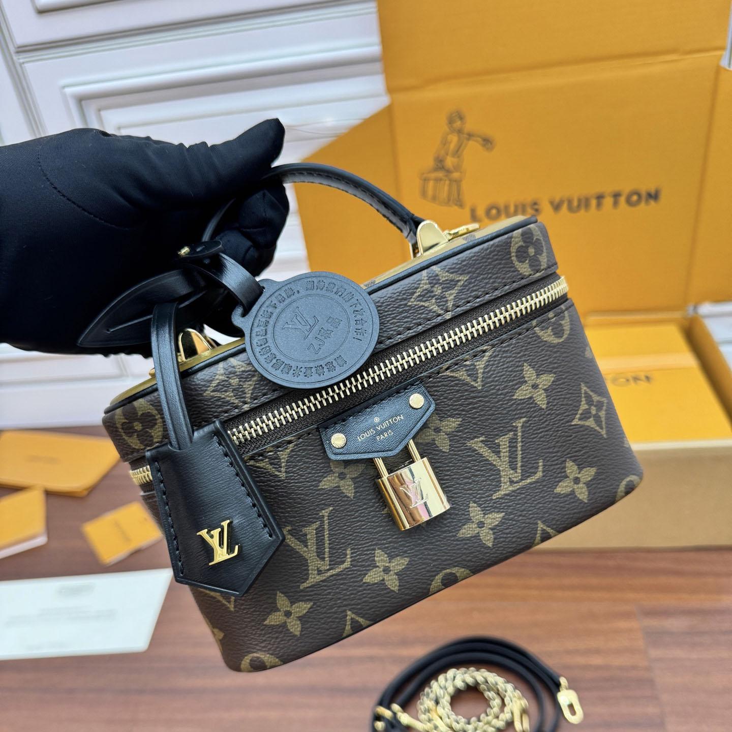 Louis Vuitton Vanity Chain Pouch    M47125 - EUR FASHION