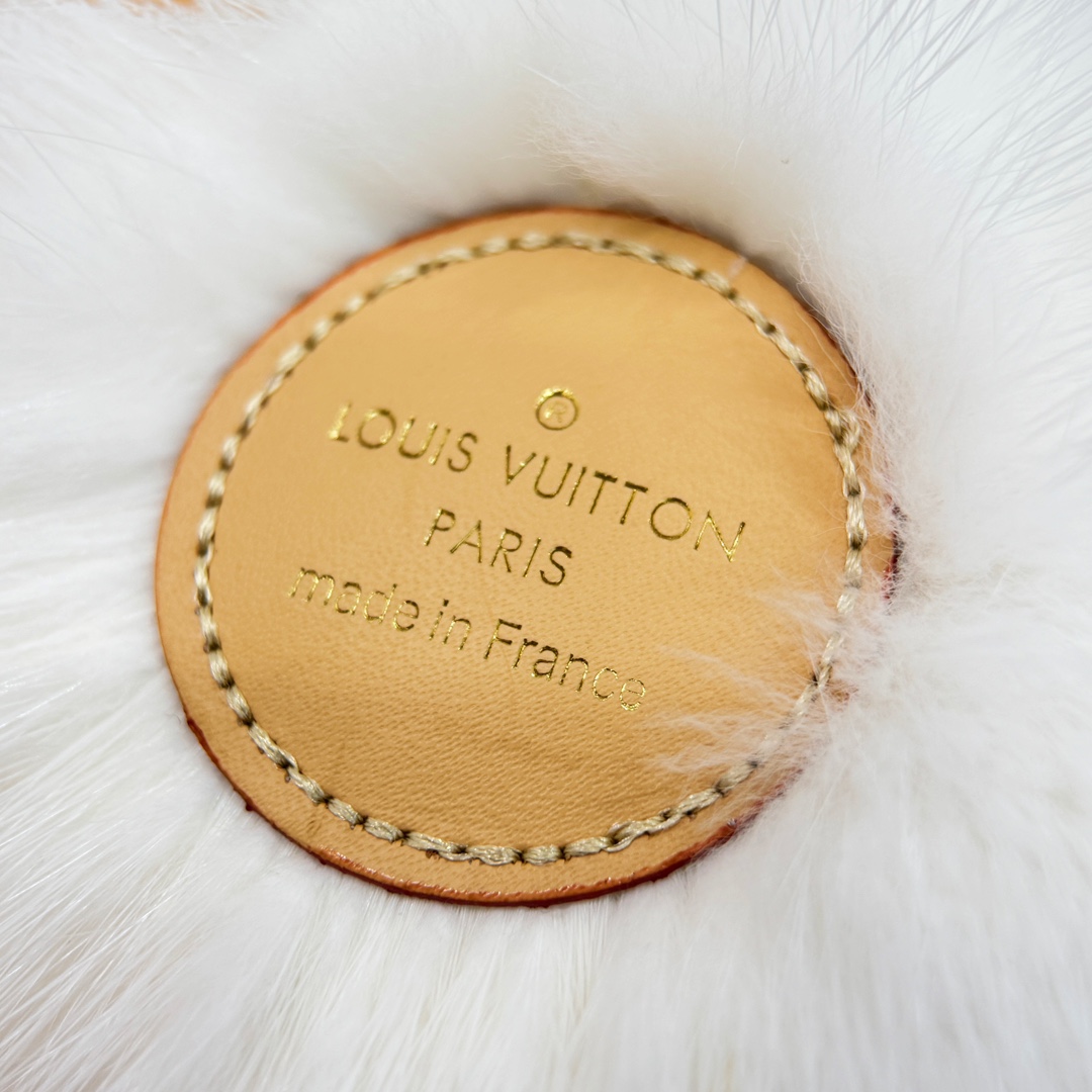 Louis Vuitton Vivienne Fur Key Holder   M02300 - EUR FASHION