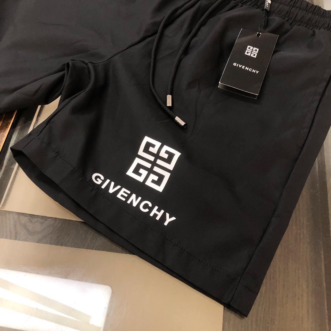 Givenchy 4G logo-print Shorts  - EUR FASHION