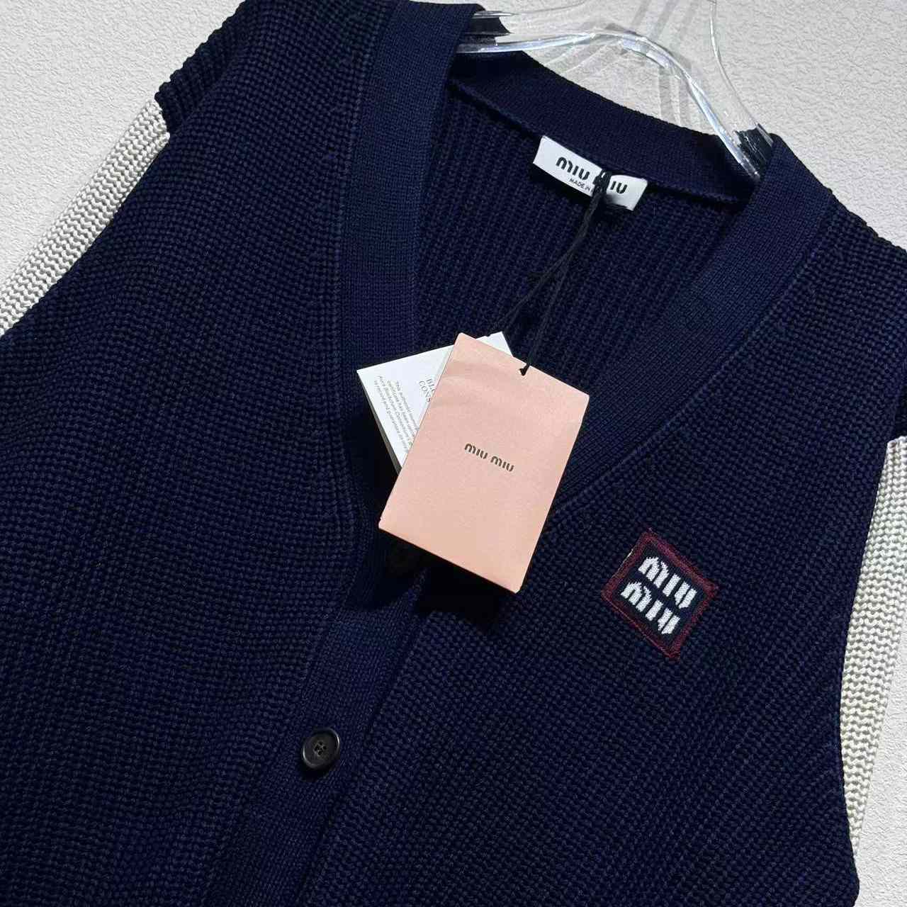 Miu Miu Wool and Cashmere Cardigan - EUR FASHION