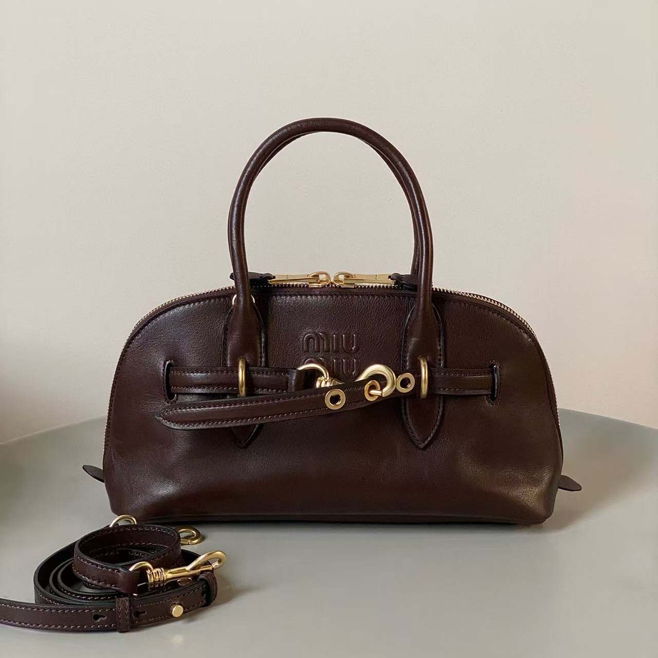 Miu Miu Aventure Leather Tote Bag   33cm - EUR FASHION
