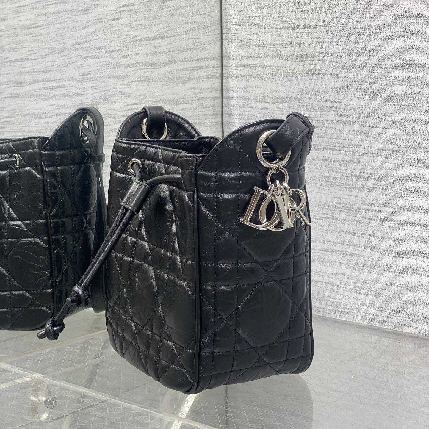 Dior Small D-Motion Bag  - EUR FASHION