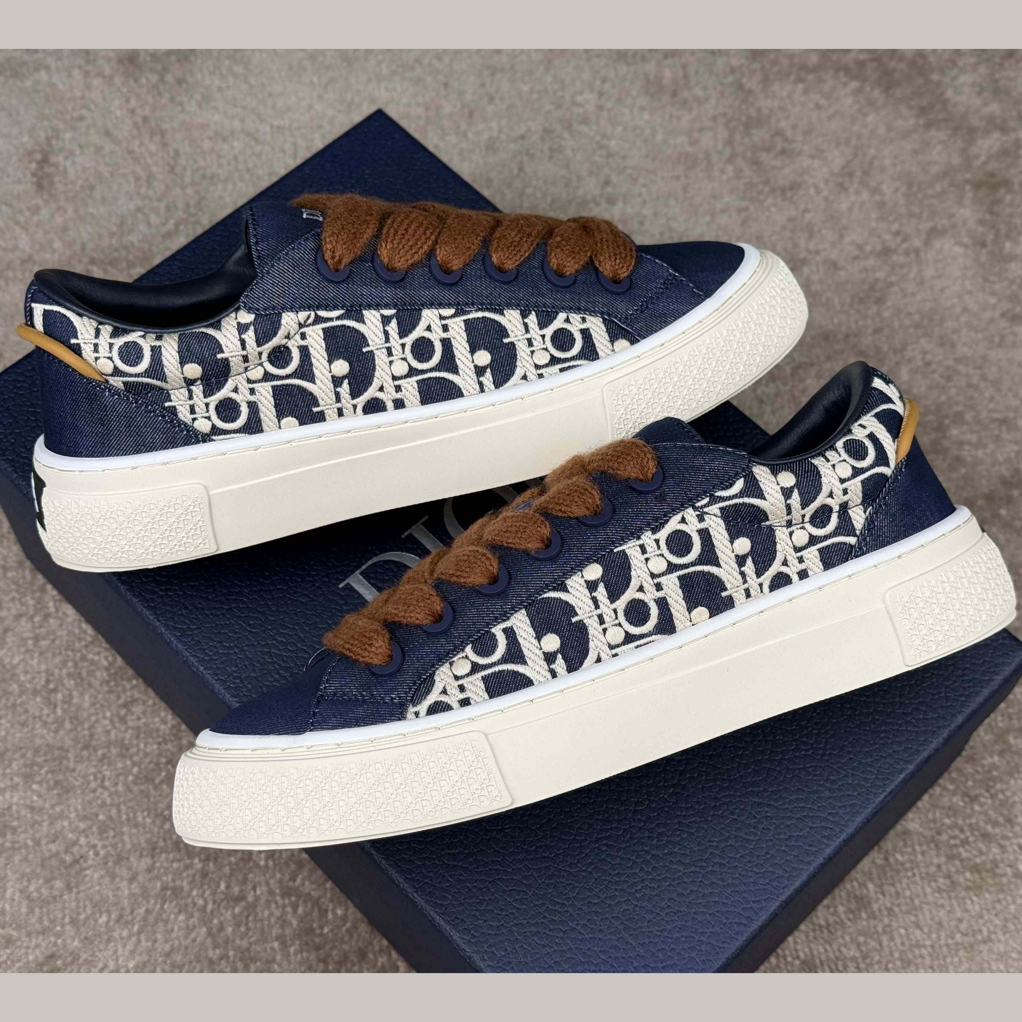 Dior B33 Sneaker  - EUR FASHION
