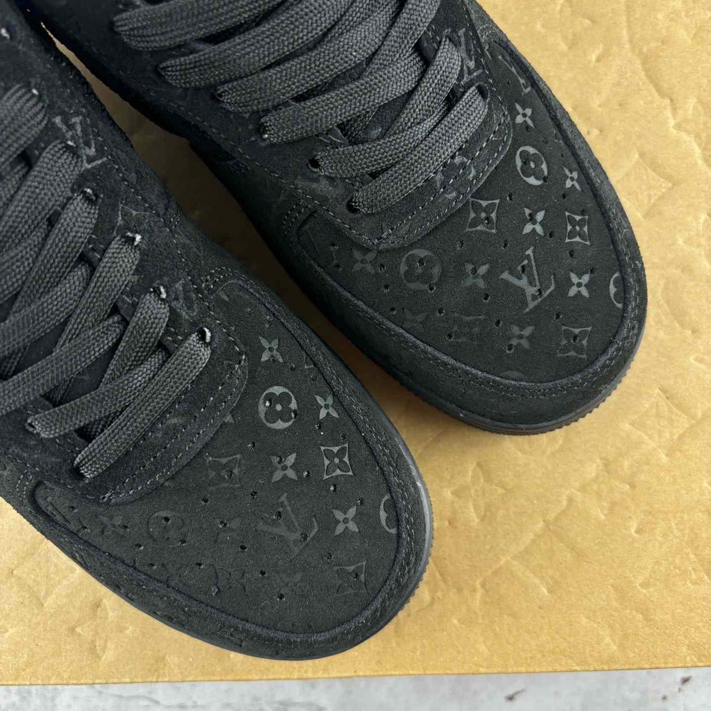 Nike x Louis Vuitton Air Force 1 Low 'Triple Black' - EUR FASHION