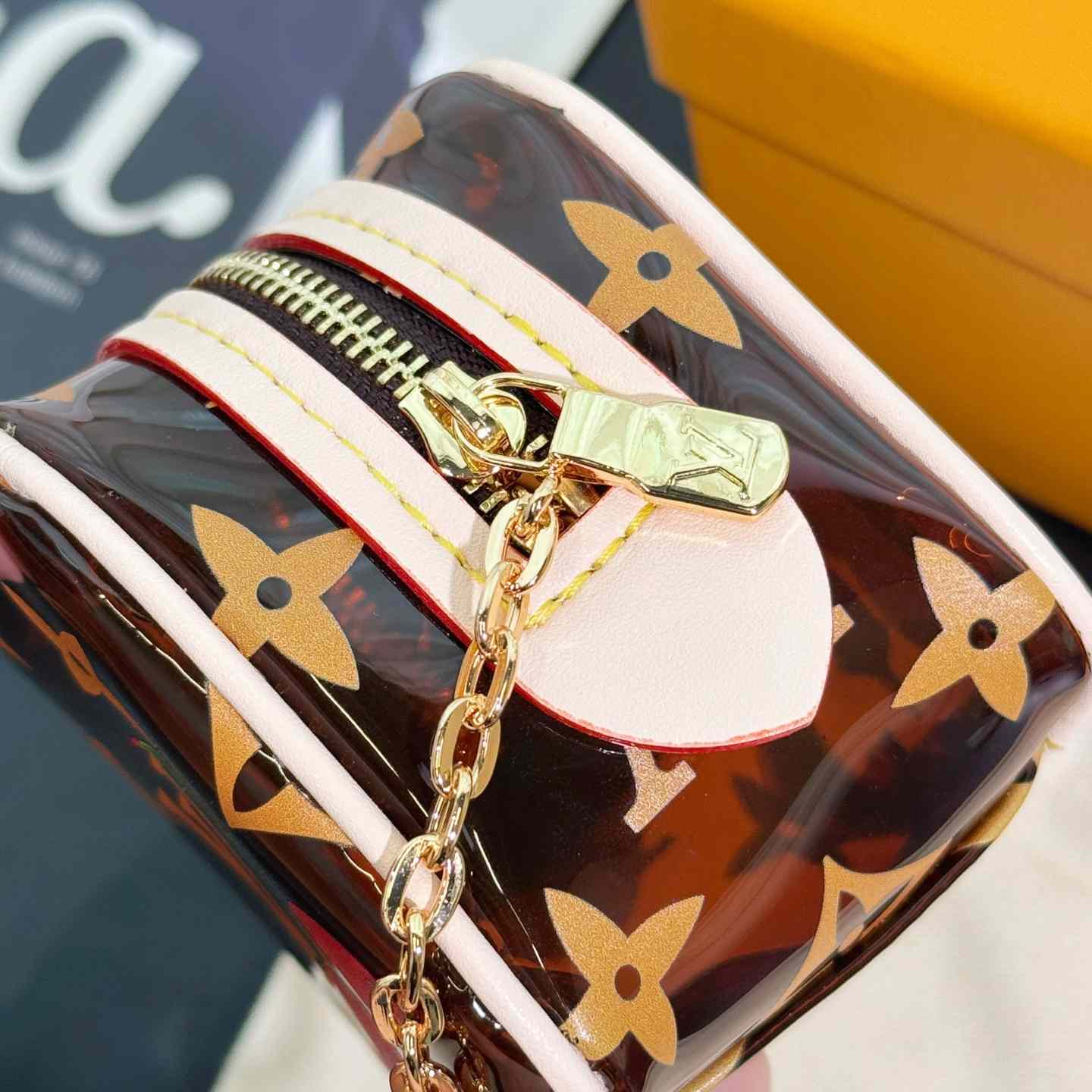 Louis Vuitton LV x TM Cube Coin Purse   M14943 - EUR FASHION