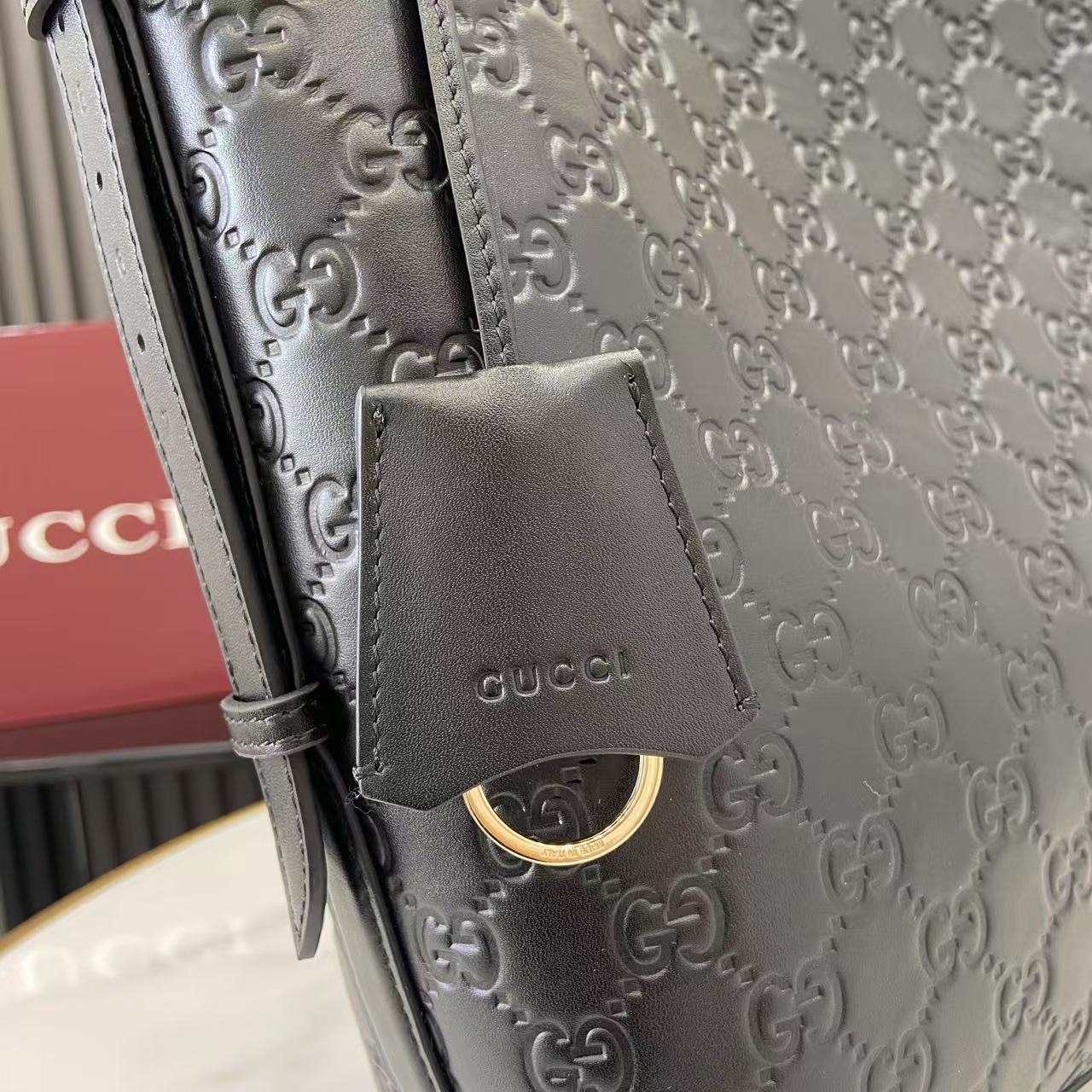 Gucci GG Emblem Small Shoulder Bag - EUR FASHION