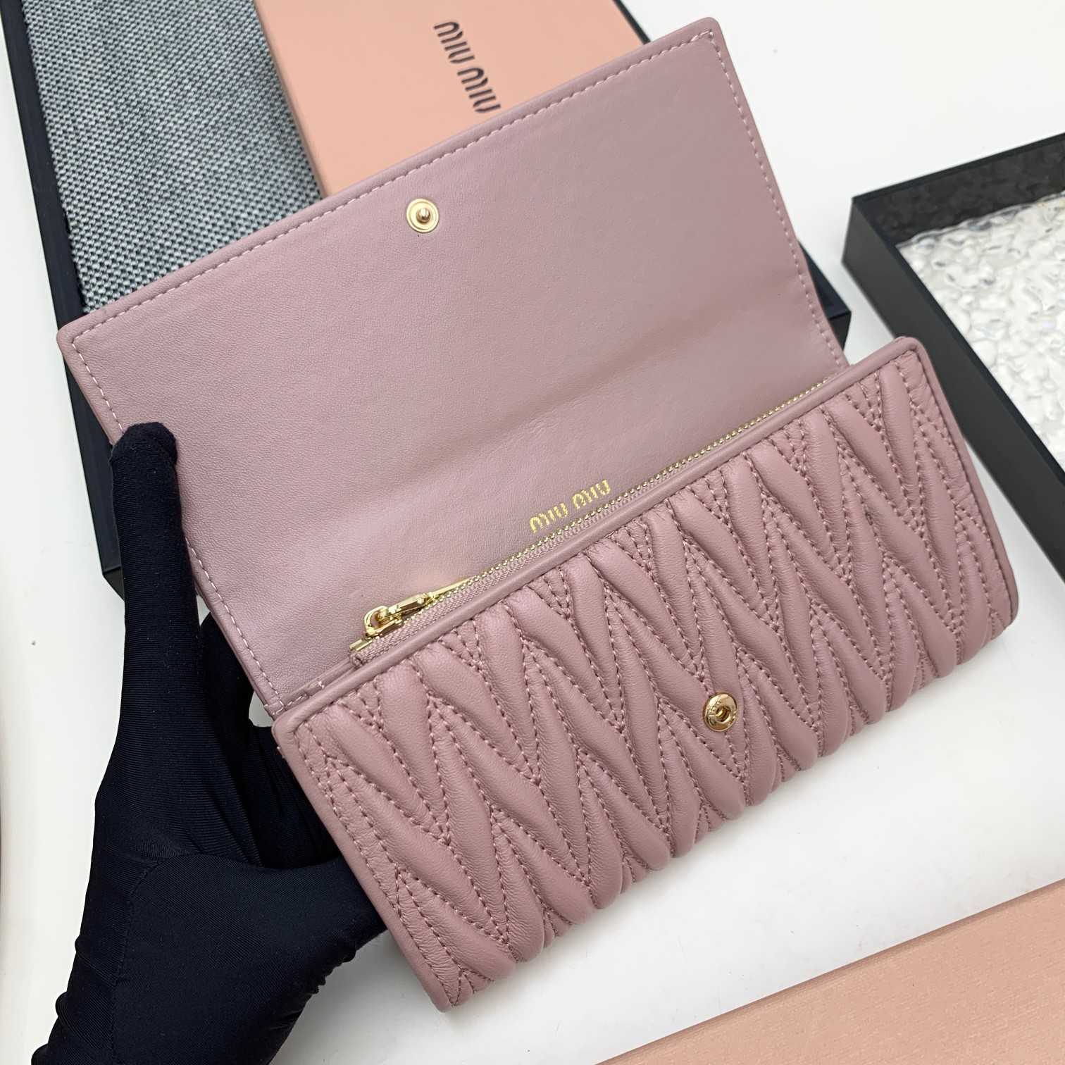 Miu Miu Nappa Wallet (19*10*2.5cm) - EUR FASHION