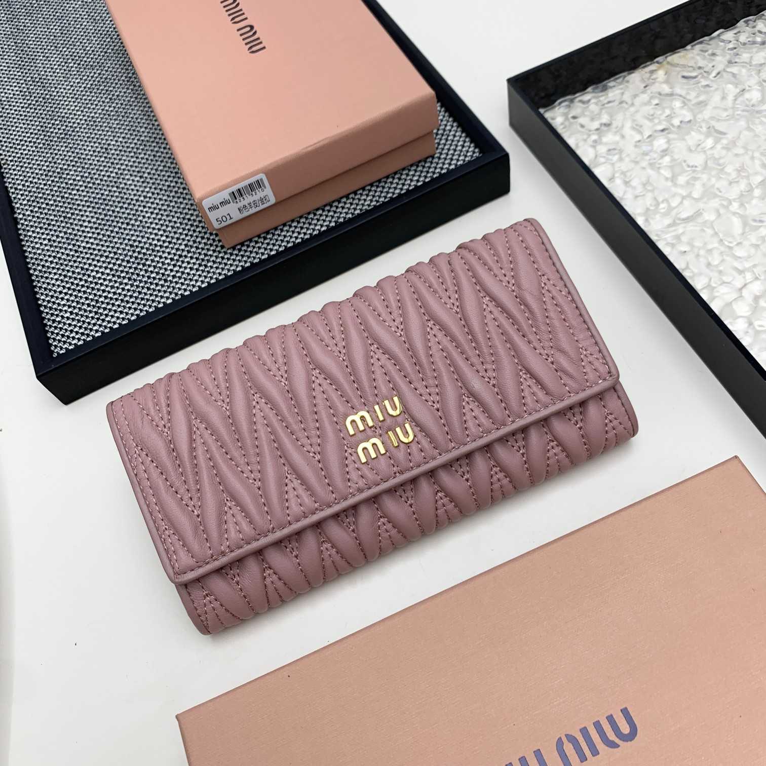 Miu Miu Nappa Wallet (19*10*2.5cm) - EUR FASHION