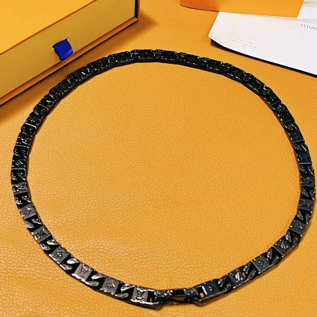 Louis Vuitton Monogram Tied Up Necklace   M01782 - EUR FASHION