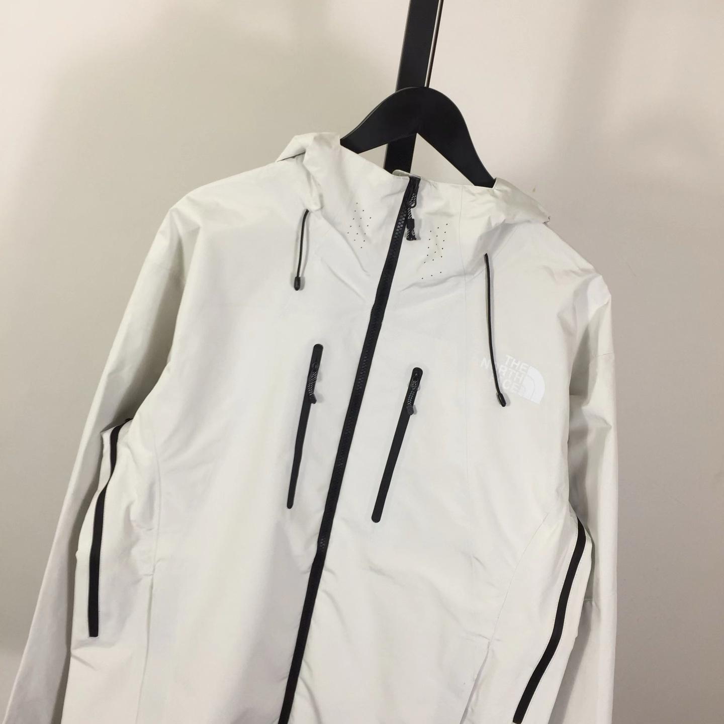 The North Face Jacket - EUR FASHION