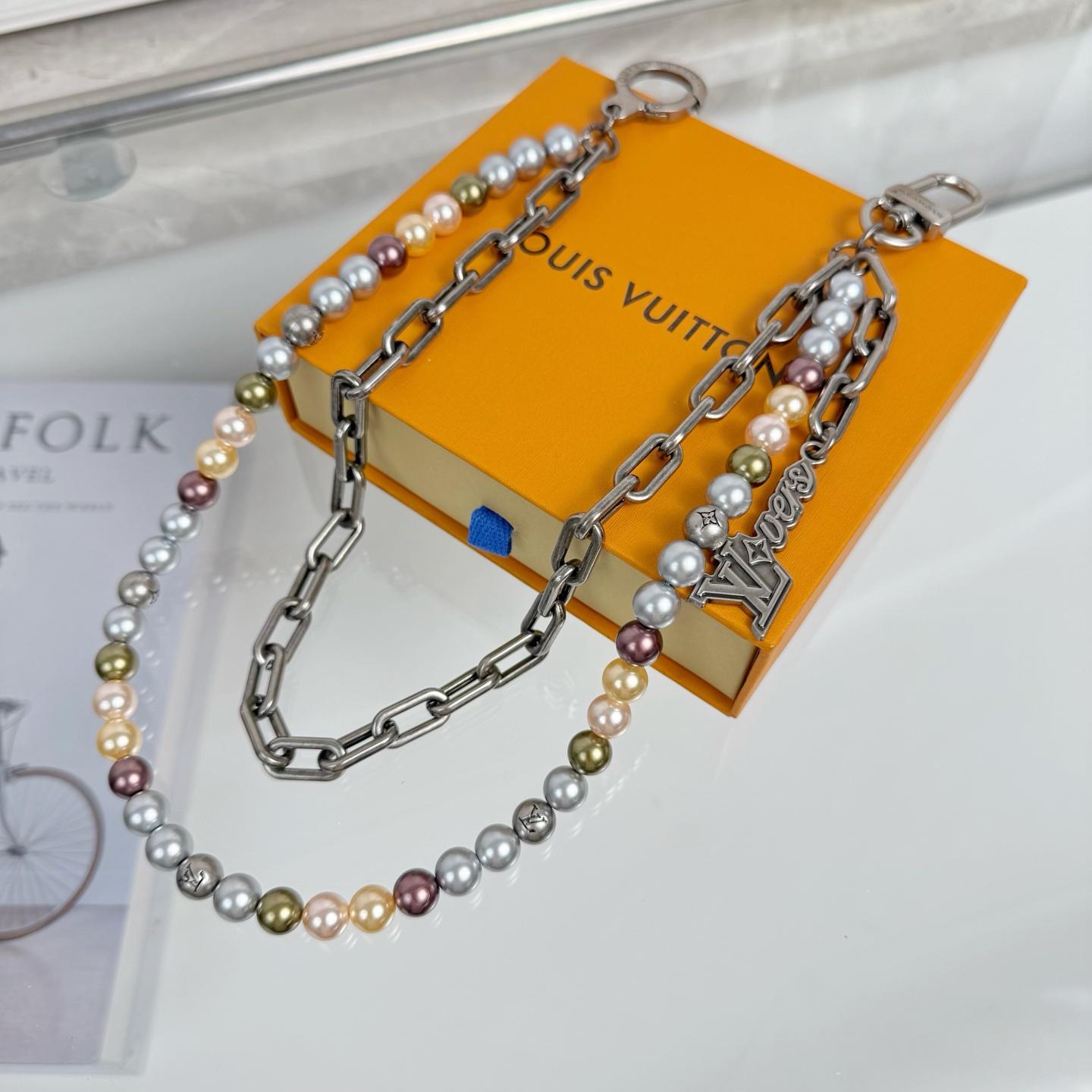 Louis Vuitton Pearls Chain Belt and Bag Charm   M02293 - EUR FASHION