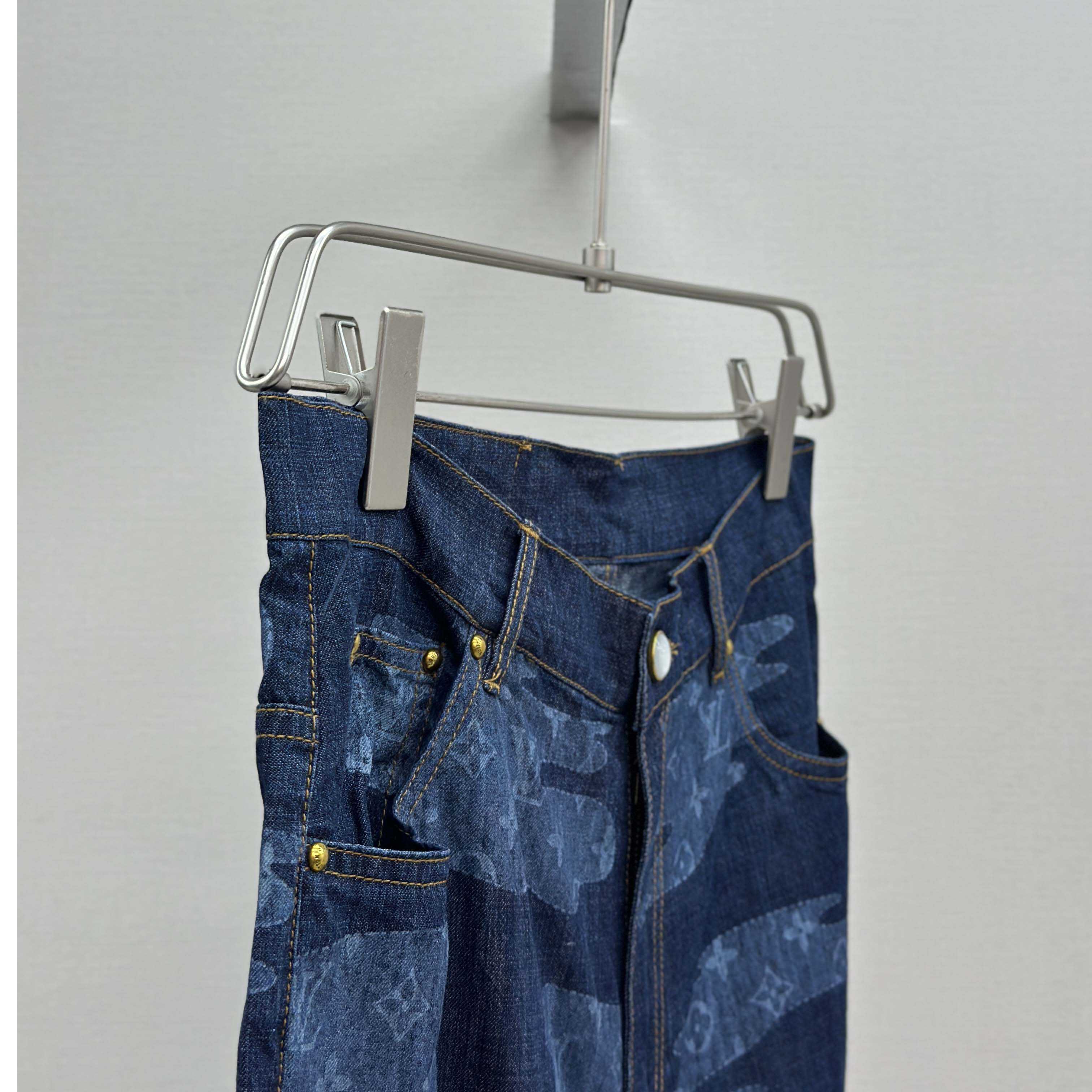 Louis Vuitton Monogram Chambray Shorts   1AILU6 - EUR FASHION