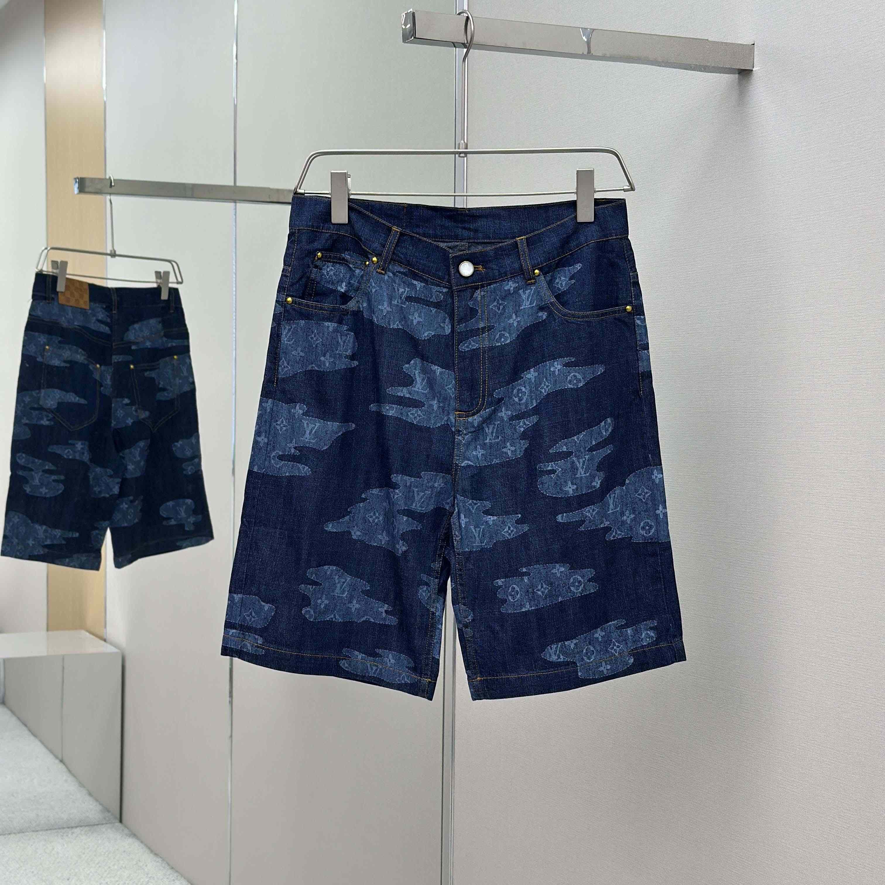 Louis Vuitton Monogram Chambray Shorts   1AILU6 - EUR FASHION