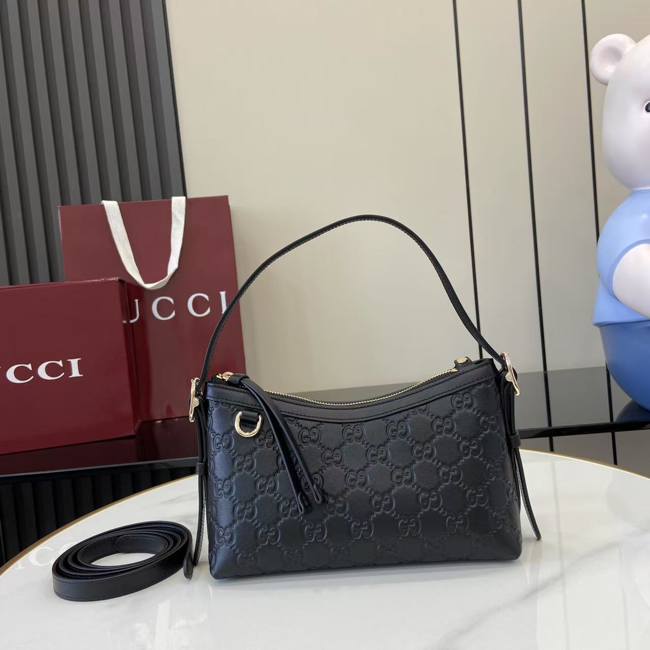 Gucci GG Emblem Small Shoulder Bag - EUR FASHION