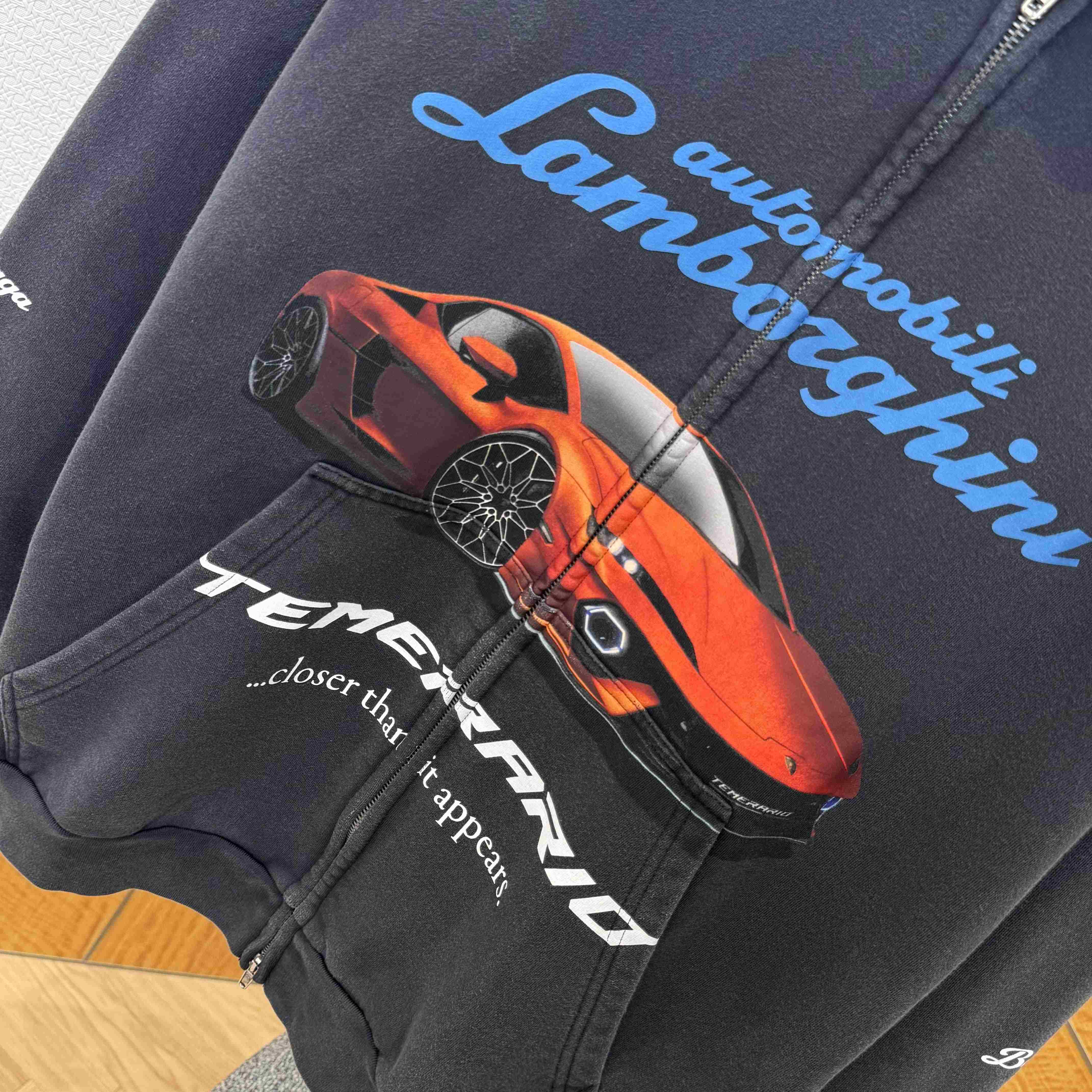 Balenciaga I Automobili Lamborghini Zip-Up Hoodie Small Fit - EUR FASHION