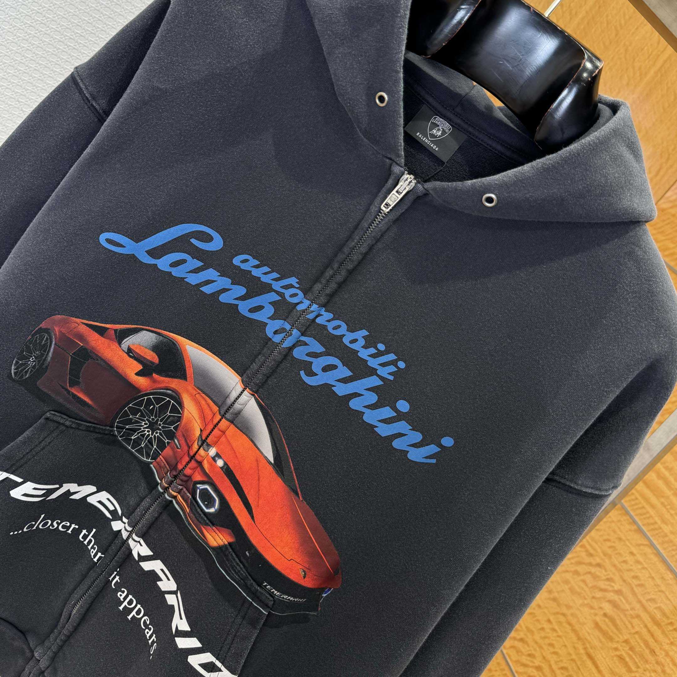 Balenciaga I Automobili Lamborghini Zip-Up Hoodie Small Fit - EUR FASHION