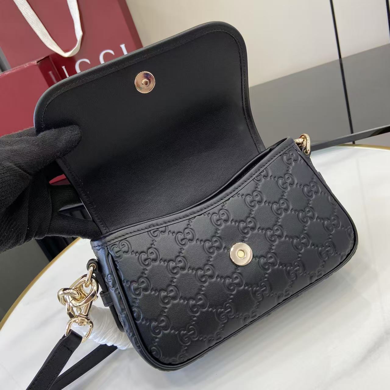 Gucci GG Emblem Small Shoulder Bag - EUR FASHION