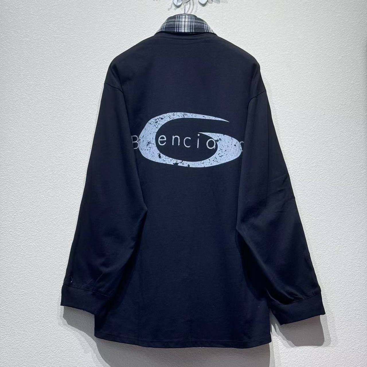 Balenciaga Hybrid Overshirt In Black And Grey Check Flannel - EUR FASHION