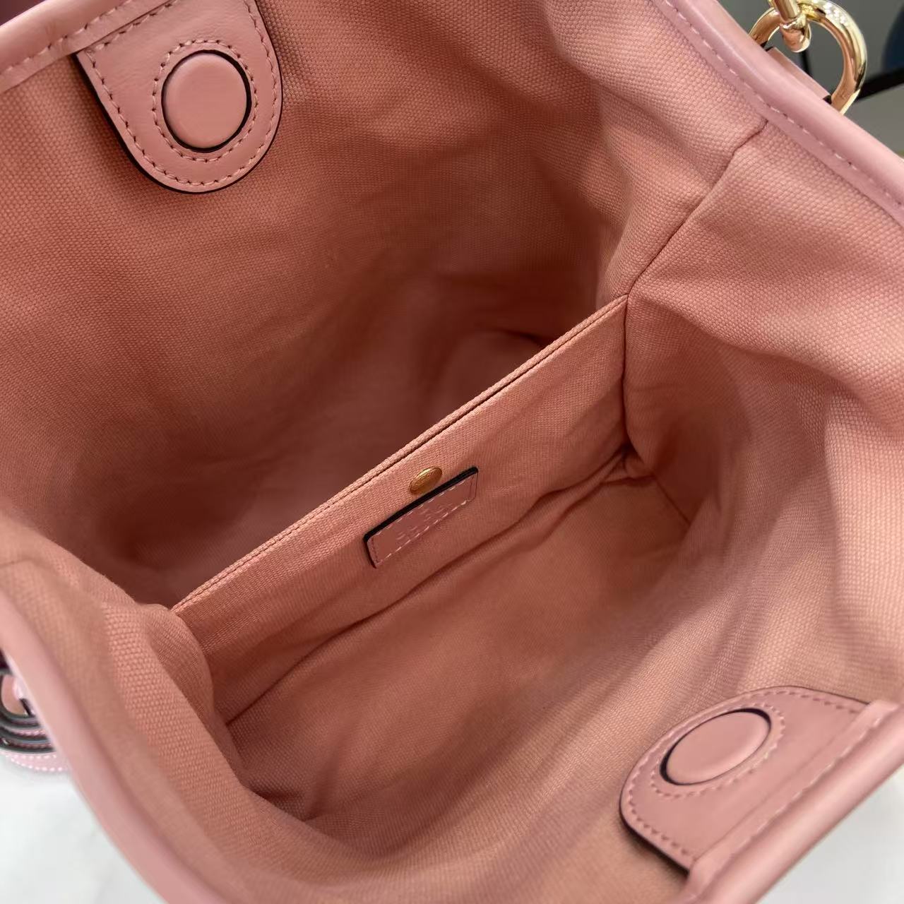Gucci GG Emblem Nano Bucket Bag - EUR FASHION