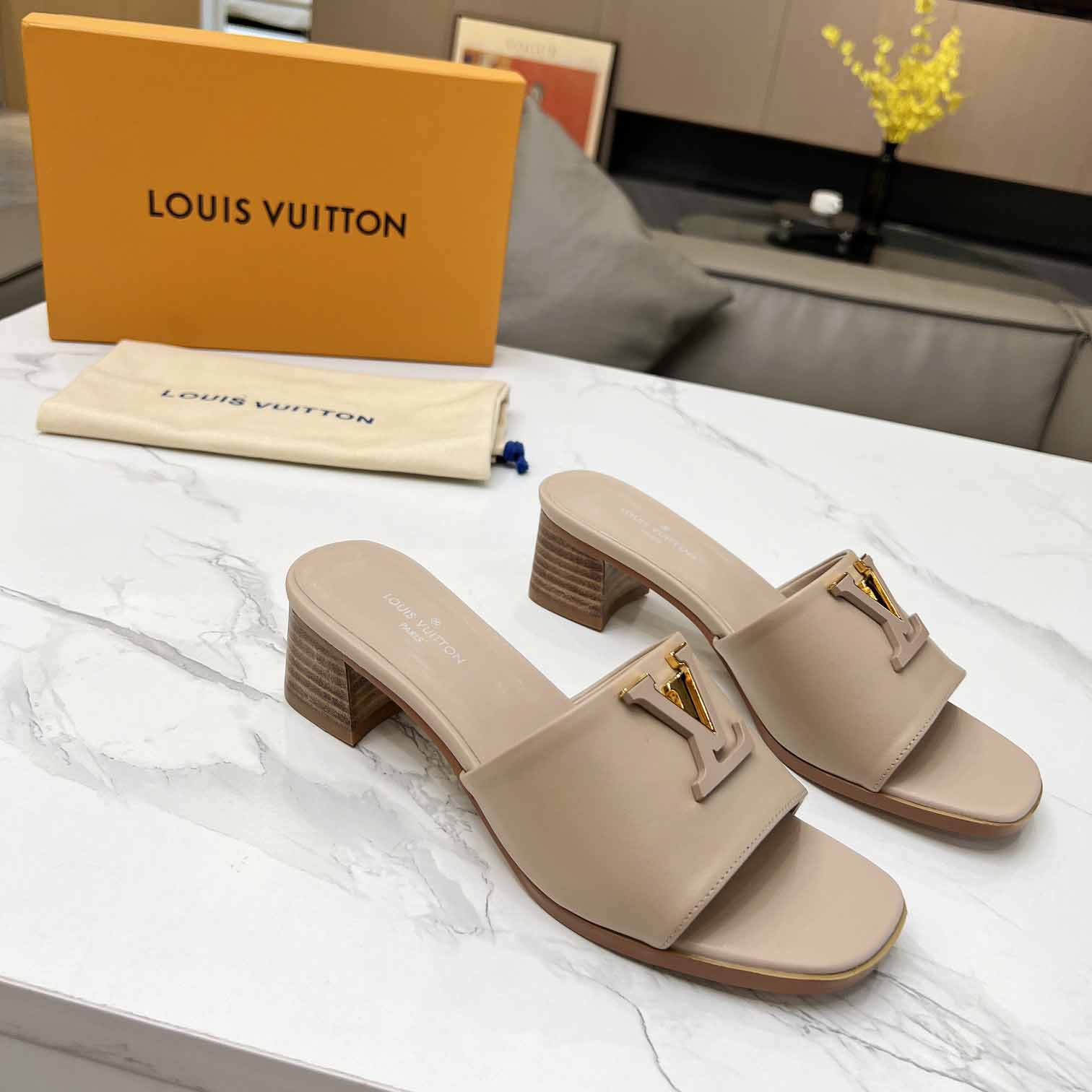 Louis Vuitton LV Mare Mule   1ACU3L - EUR FASHION