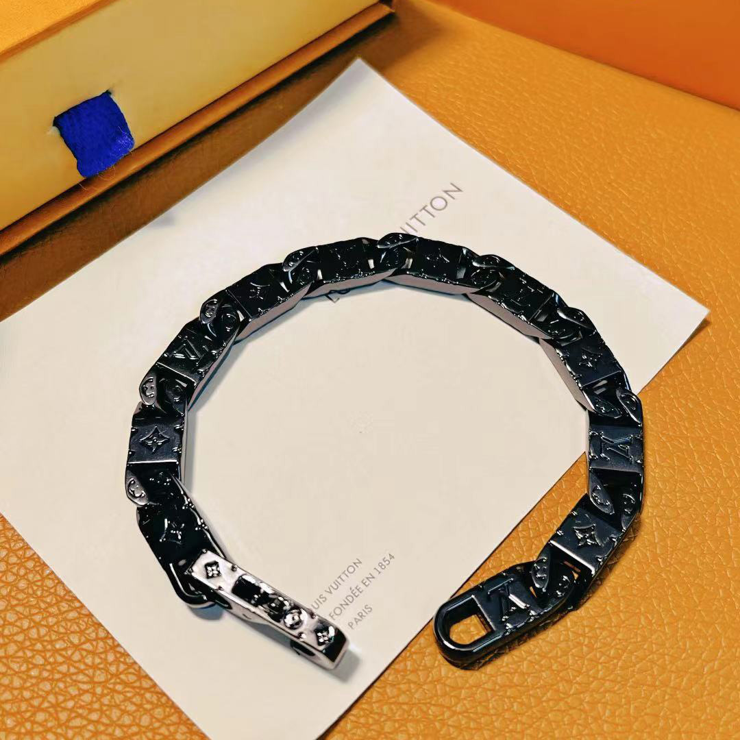 Louis Vuitton Monogram Bracelet - EUR FASHION