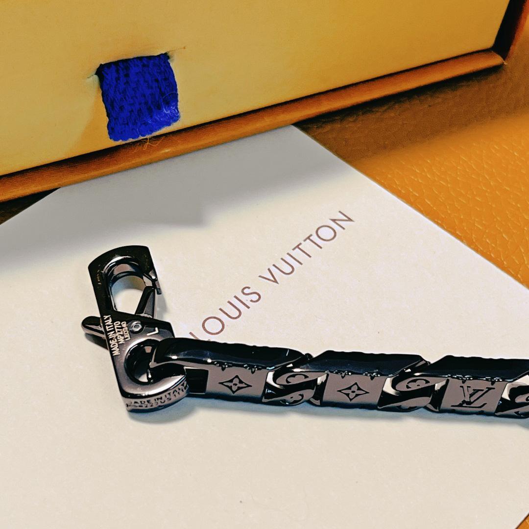 Louis Vuitton Monogram Bracelet - EUR FASHION