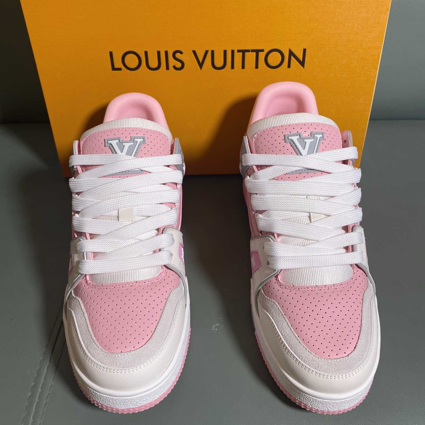 Louis Vuitton LV Trainer Sneaker      1AHTF5 - EUR FASHION