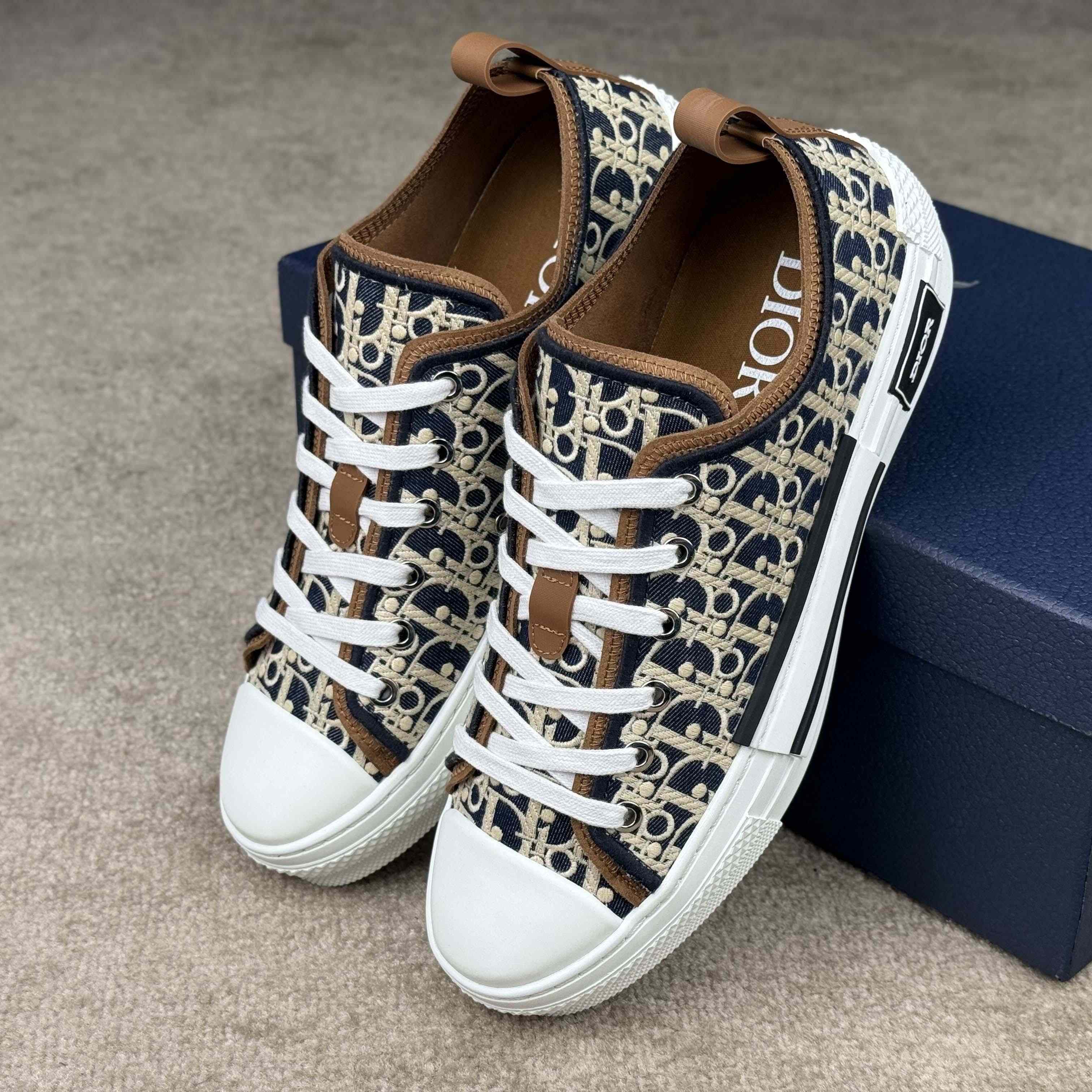 Dior B23 League Low-Top Sneaker - EUR FASHION