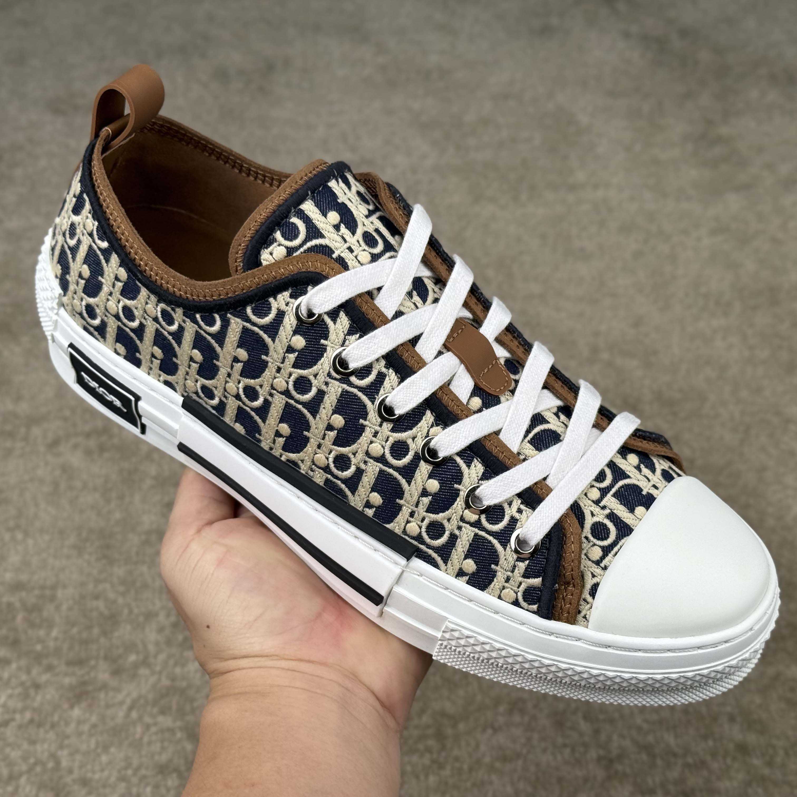 Dior B23 League Low-Top Sneaker - EUR FASHION