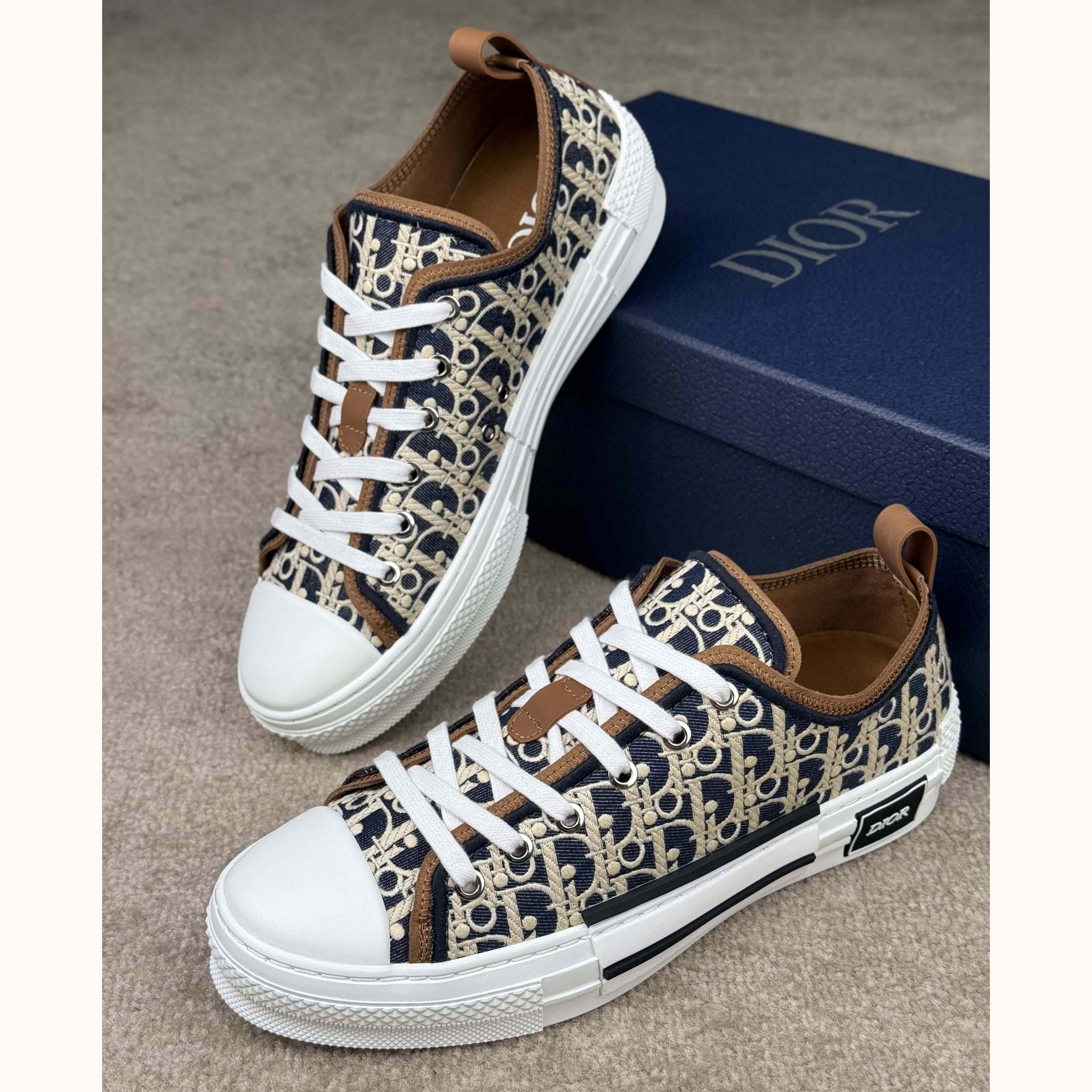 Dior B23 League Low-Top Sneaker - EUR FASHION