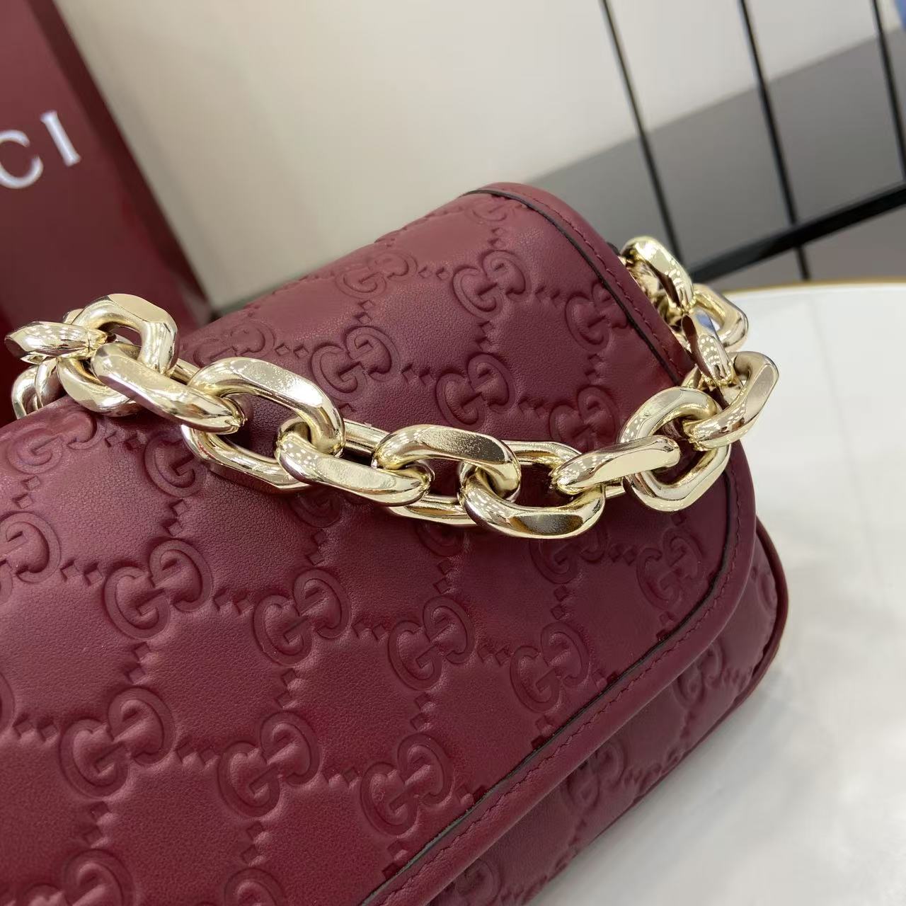 Gucci GG Emblem Small Shoulder Bag - EUR FASHION