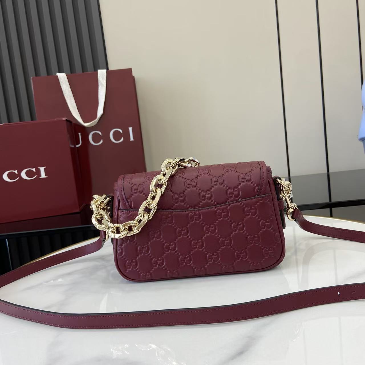 Gucci GG Emblem Small Shoulder Bag - EUR FASHION