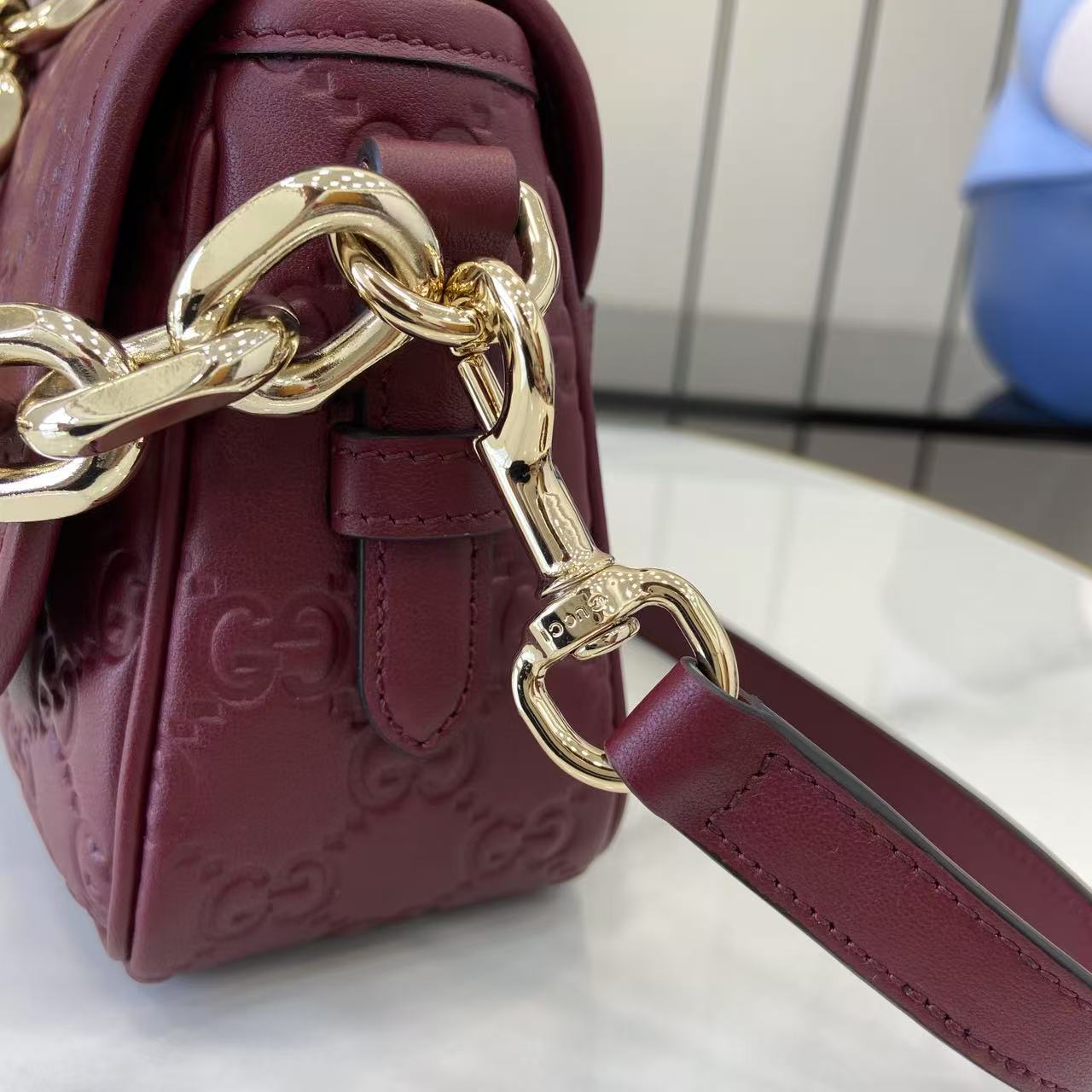 Gucci GG Emblem Small Shoulder Bag - EUR FASHION
