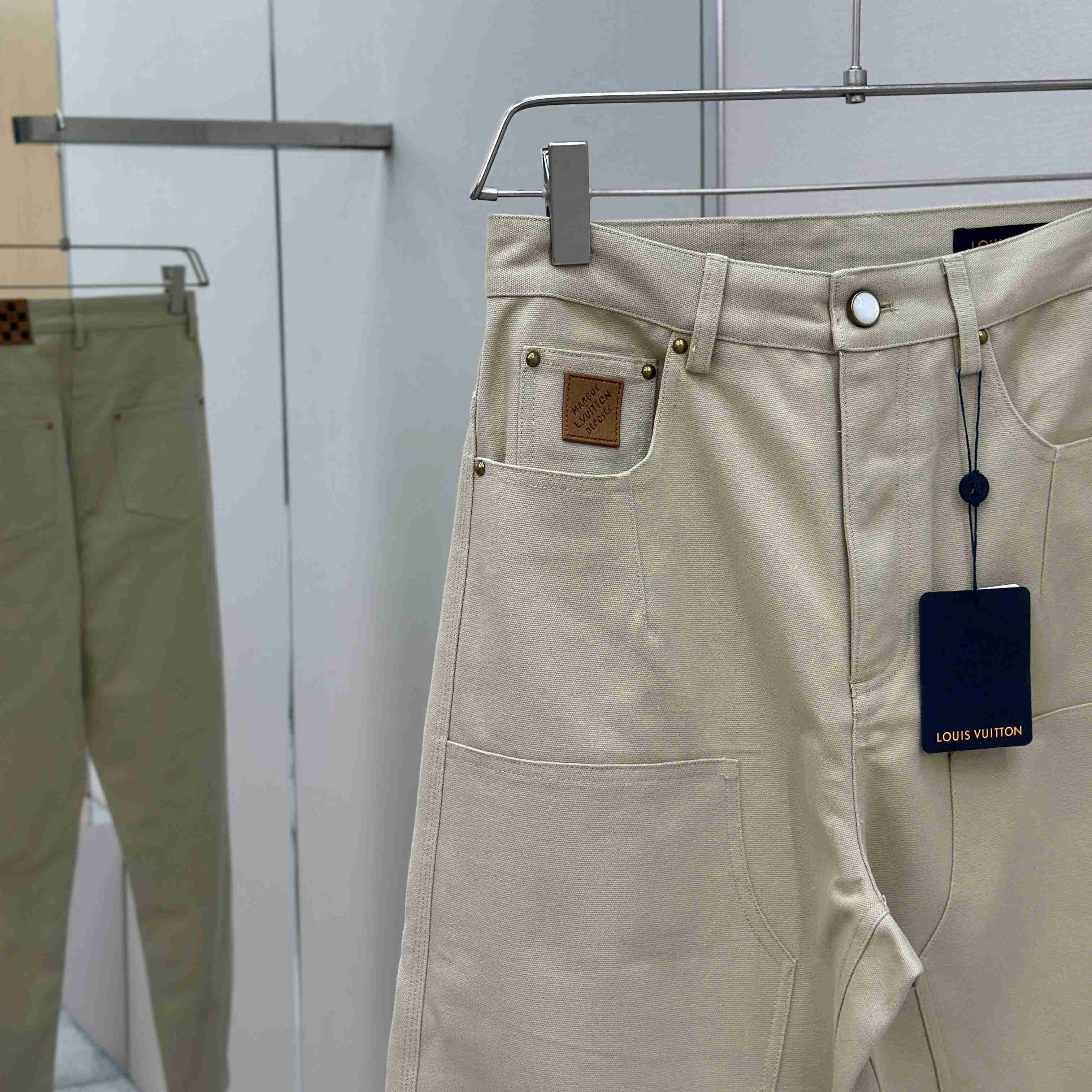 Louis Vuitton Workwear Pants   1AIMEJ - EUR FASHION