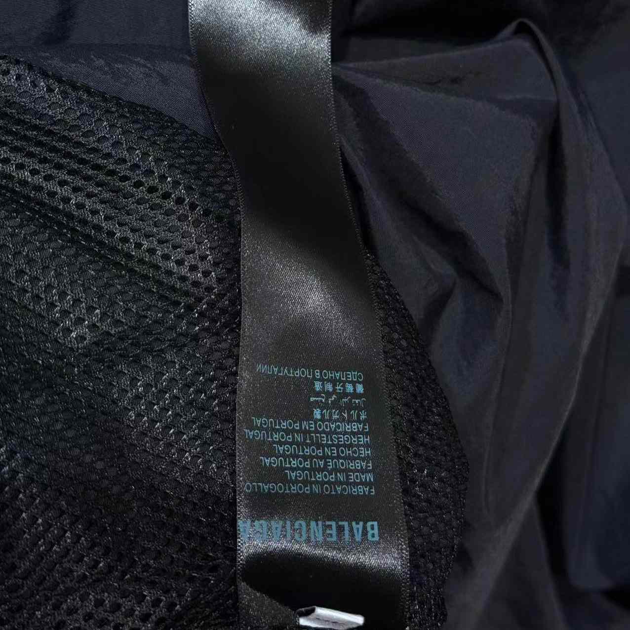 Balenciaga Loop Sports Icon Tracksuit Jacket In Black - EUR FASHION