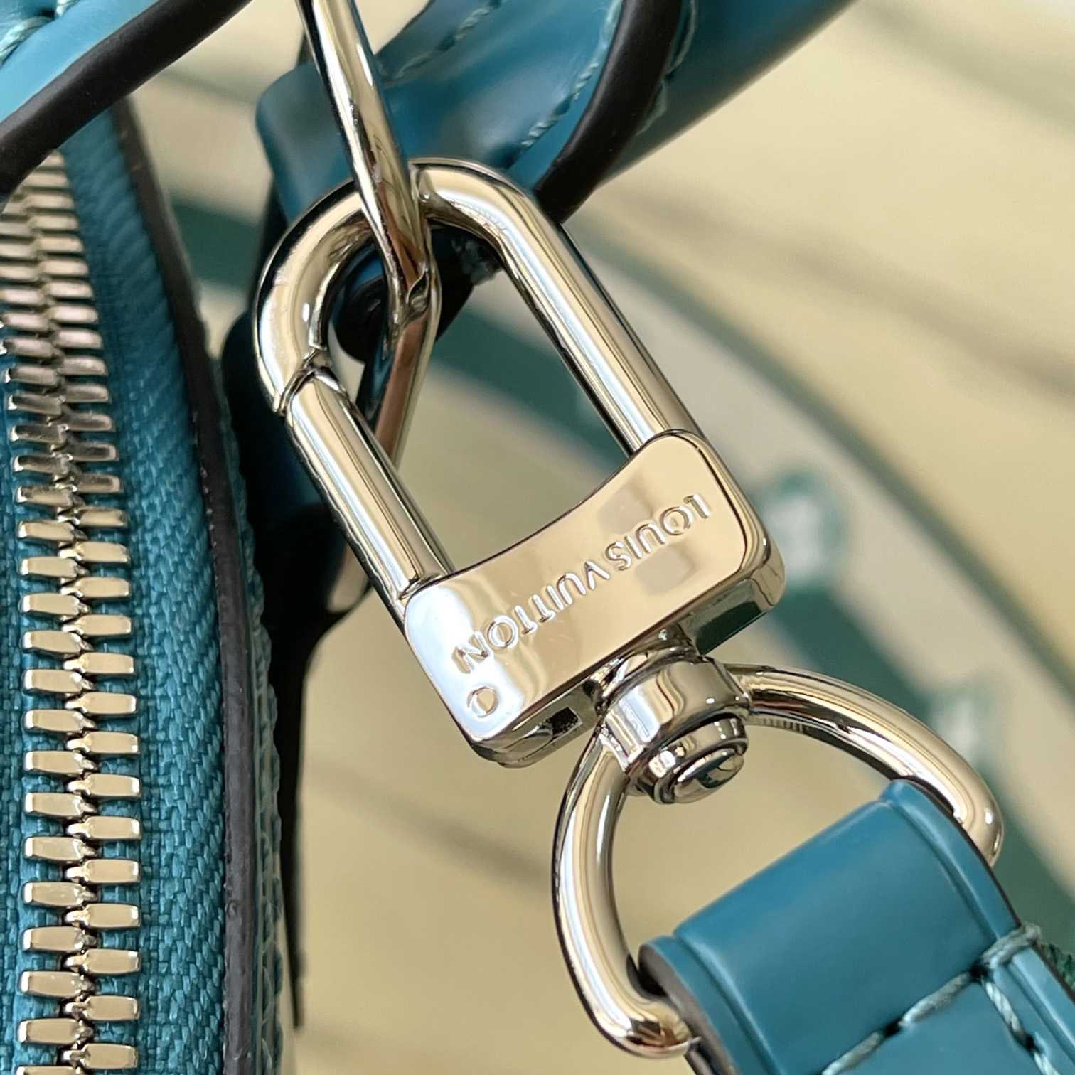 Louis Vuitton  Alma BB Handbag(23.5-17.5-11.5cm)   M20609 - EUR FASHION