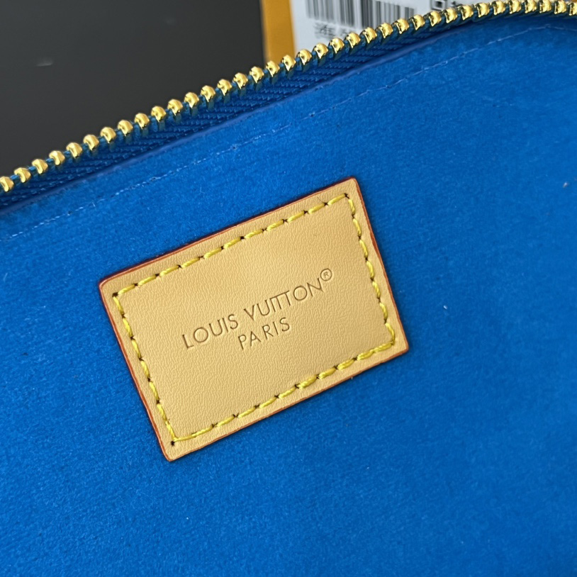 Louis Vuitton Sunglasses Pouch - EUR FASHION