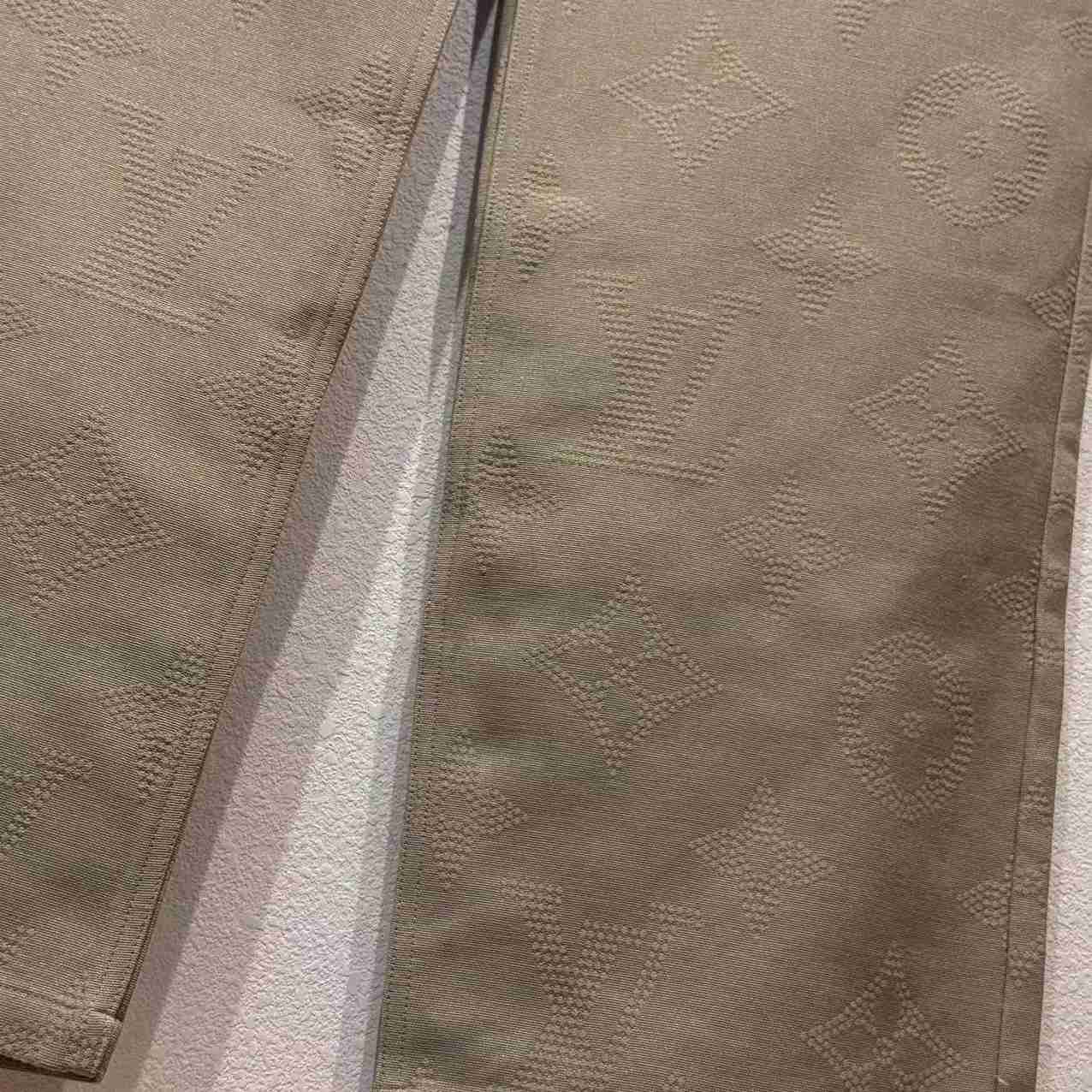 Louis Vuitton Monogram Embroidered Skate Pants     1AHBMA - EUR FASHION