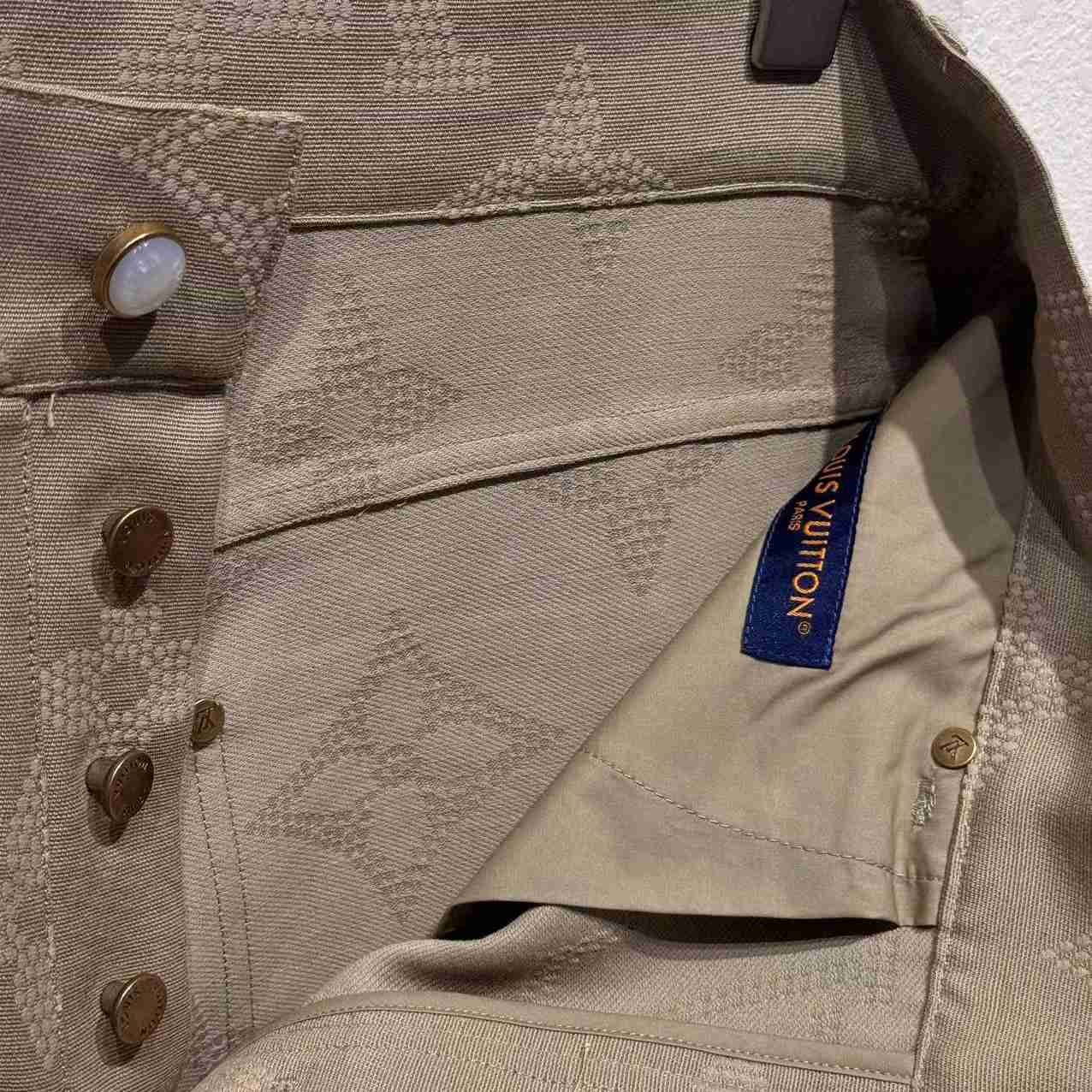 Louis Vuitton Monogram Embroidered Skate Pants     1AHBMA - EUR FASHION