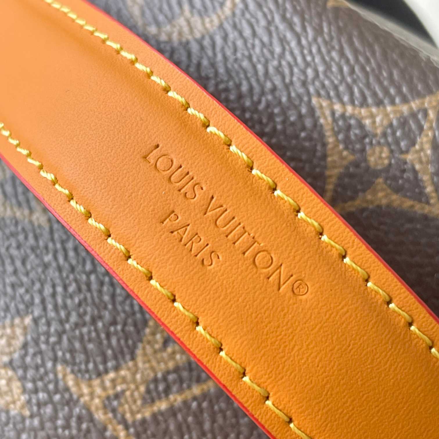 Louis Vuitton Discovery Cargo Backpack   M25979 - EUR FASHION