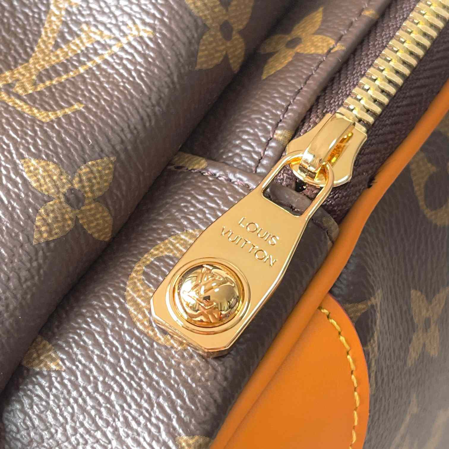Louis Vuitton Discovery Cargo Backpack   M25979 - EUR FASHION