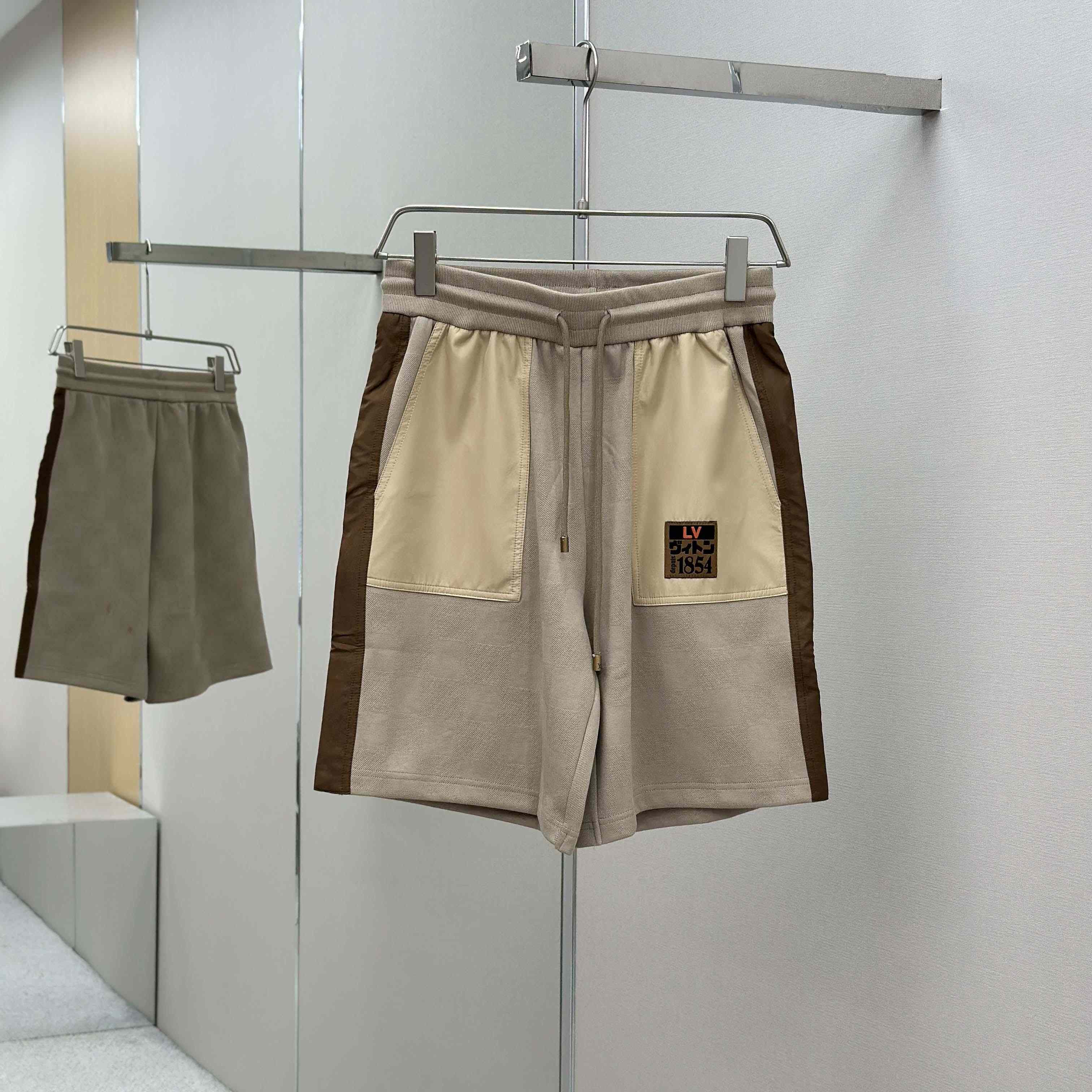 Louis Vuitton Damier Hybrid Workwear Shorts  1AIML3 - EUR FASHION