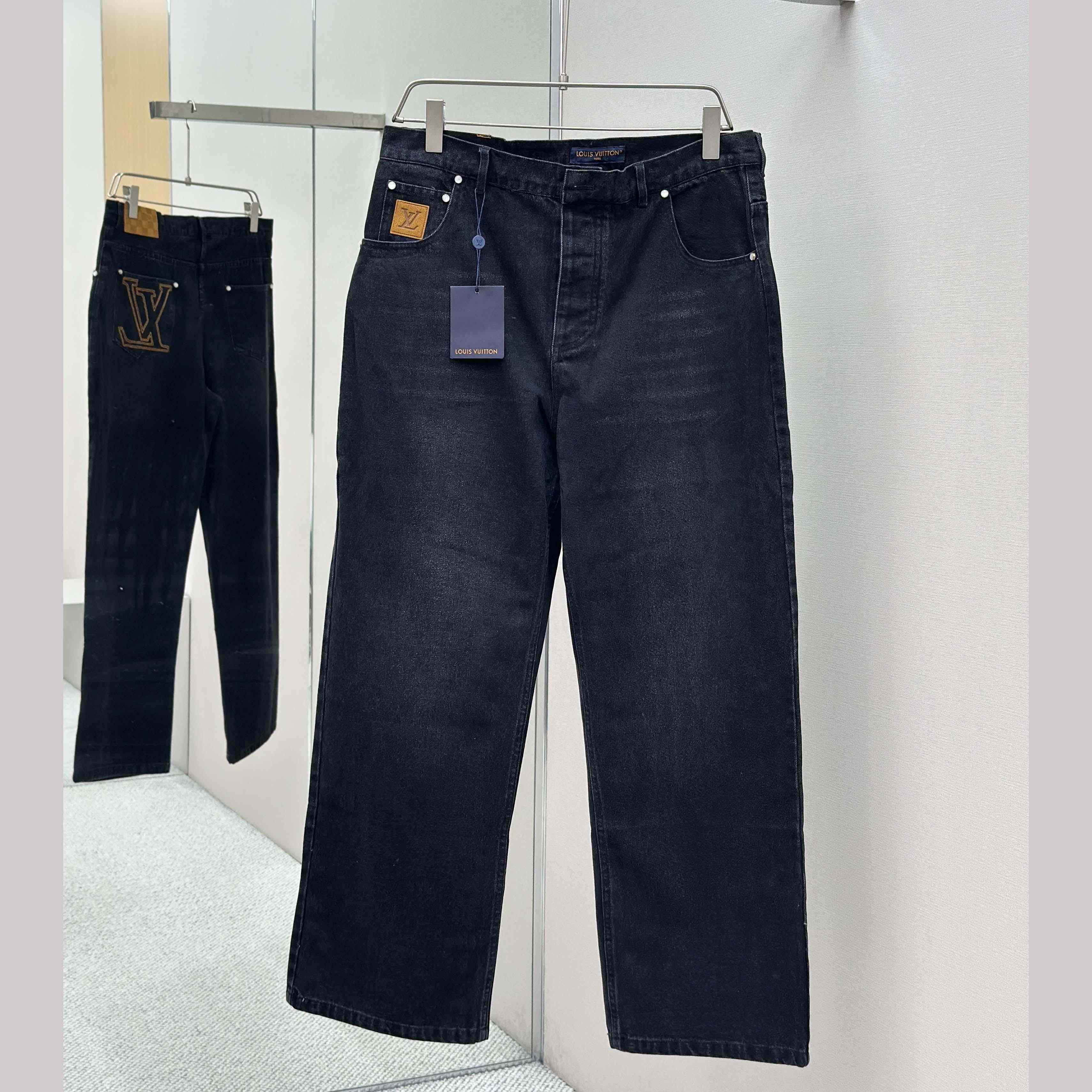 Louis Vuitton LV Skate Denim Pants   1AILKZ - EUR FASHION
