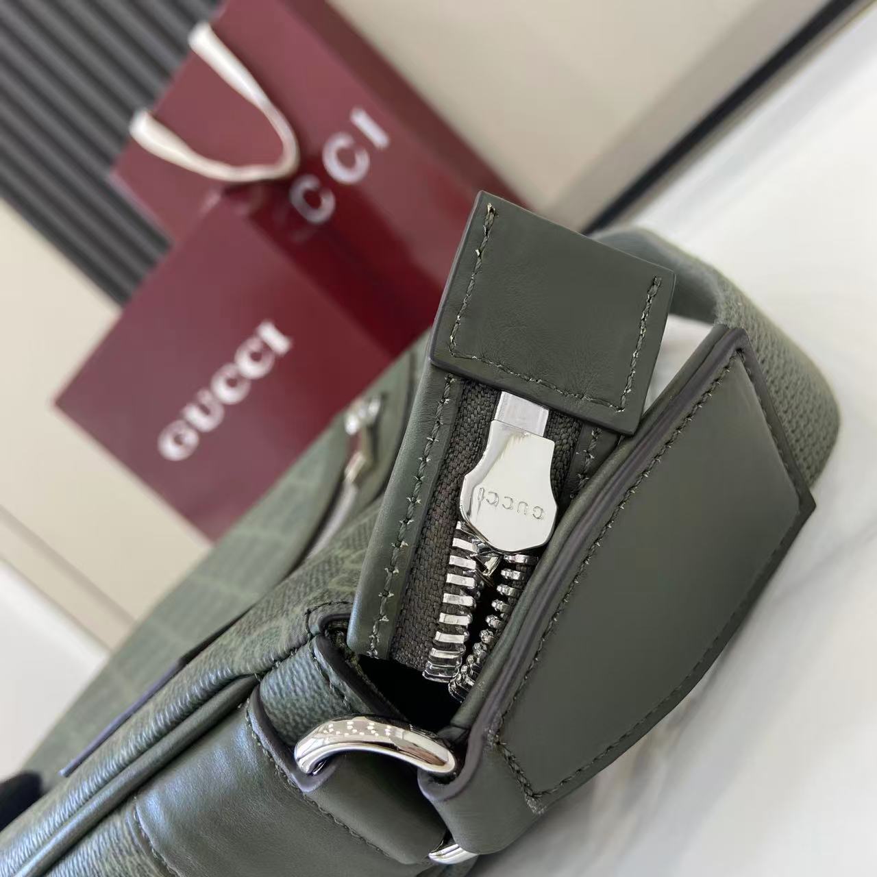 Gucci GG Monogram Small Messenger Bag - EUR FASHION