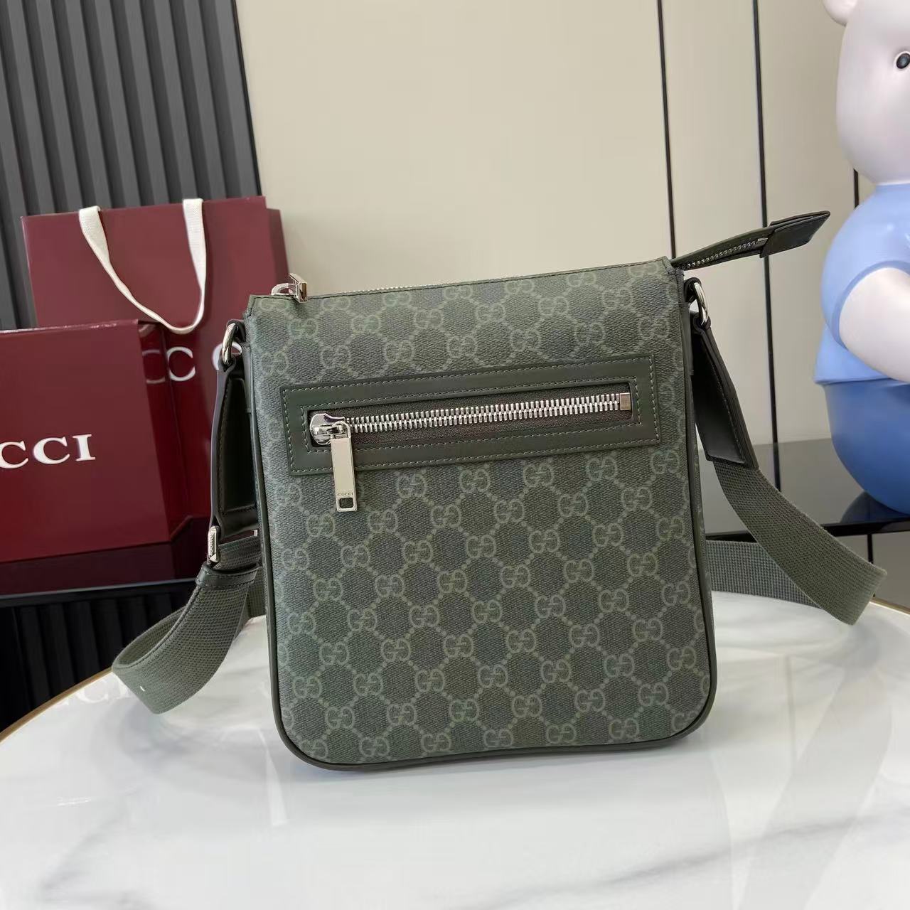 Gucci GG Monogram Small Messenger Bag - EUR FASHION