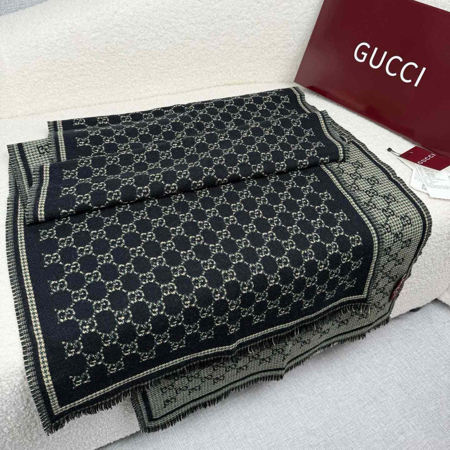 Gucci GG Wool Jacquard Scarf - EUR FASHION