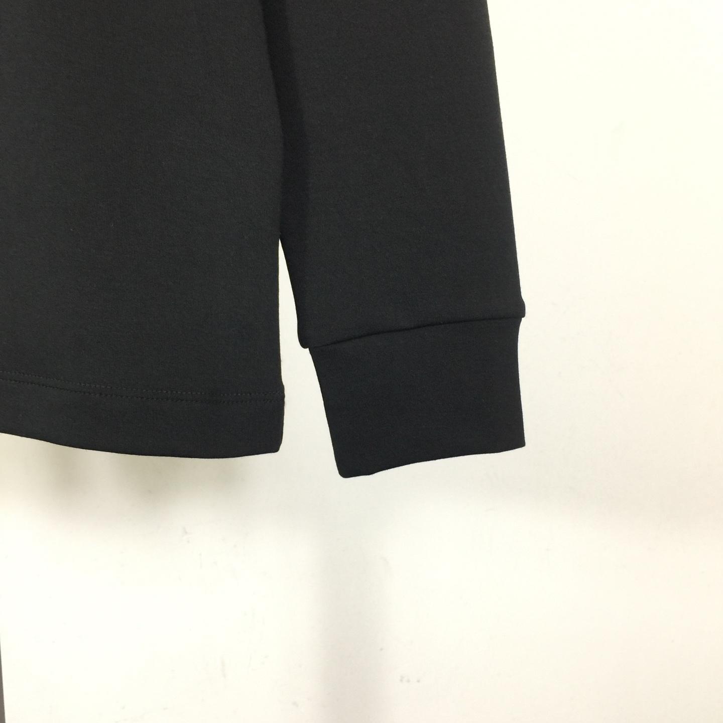 Moncler Long Sleeves - EUR FASHION