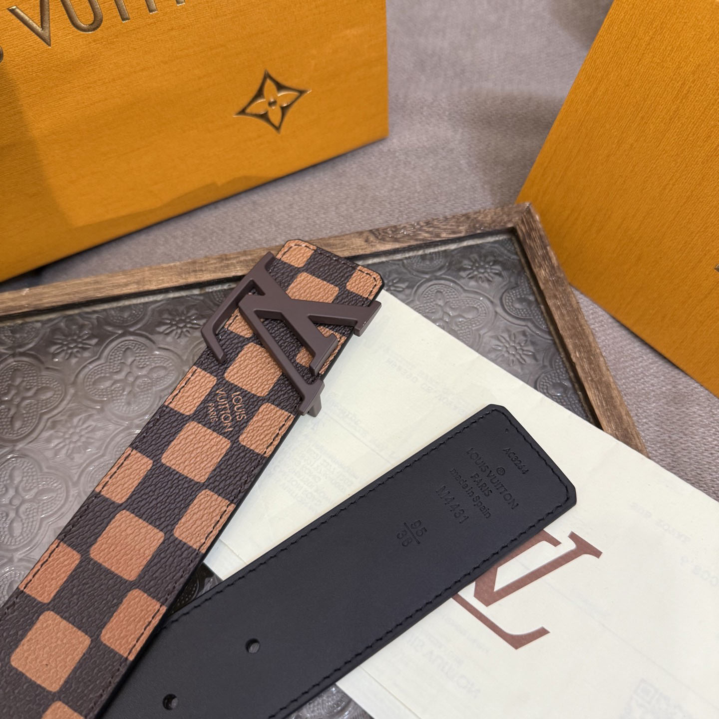 Louis Vuitton 40mm Reversible Belt  - EUR FASHION